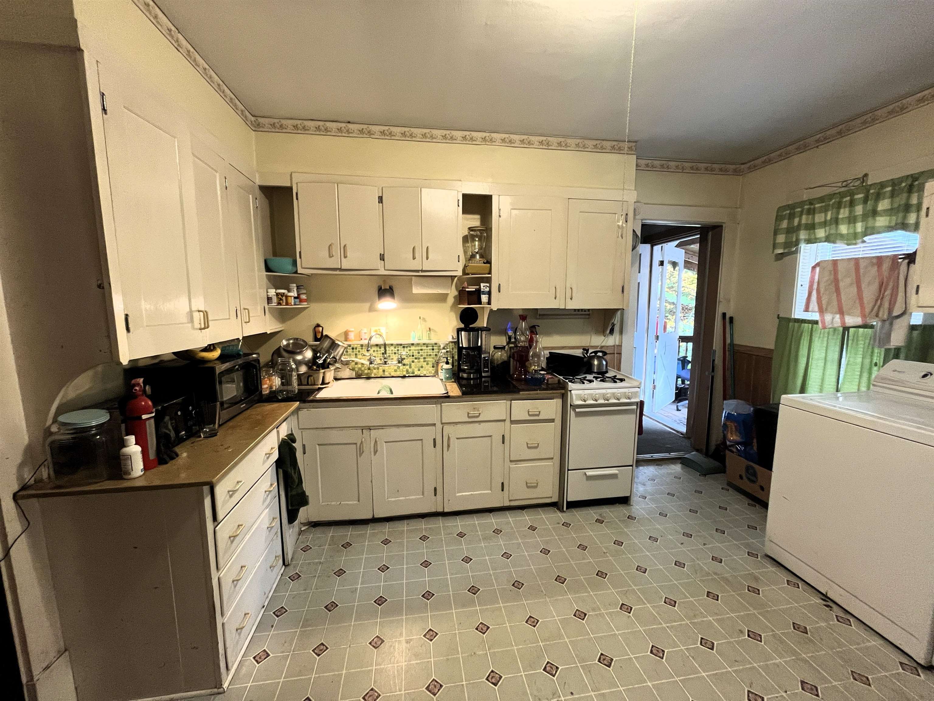 9 Bingham Street Property Photo 6