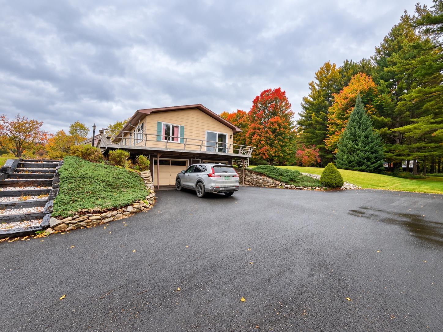 104 Kennison Road Property Photo 1