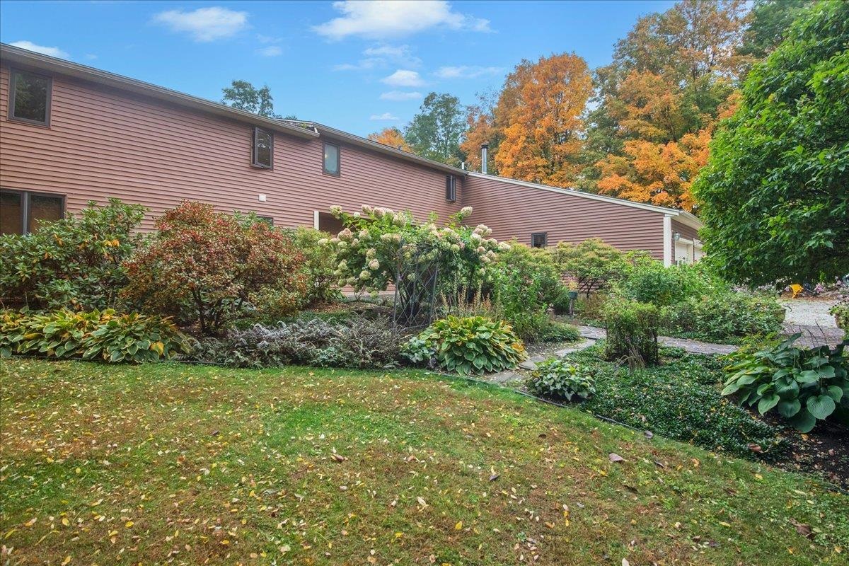 63 Phillip Lane Property Photo 7