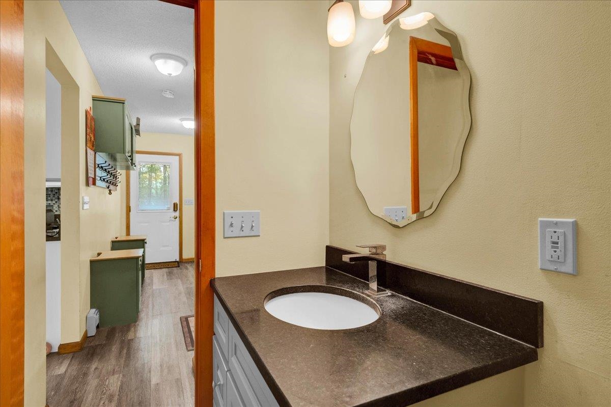 63 Phillip Lane Property Photo 19