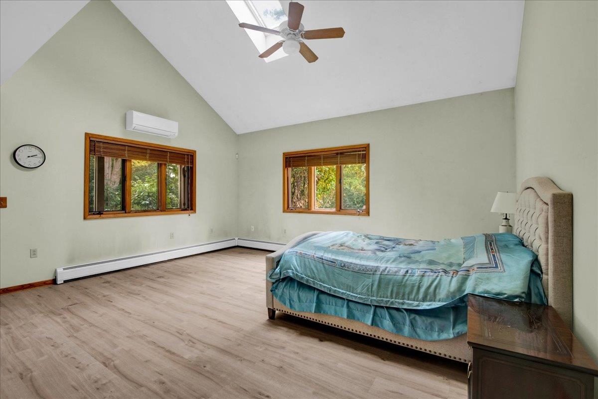 63 Phillip Lane Property Photo 20