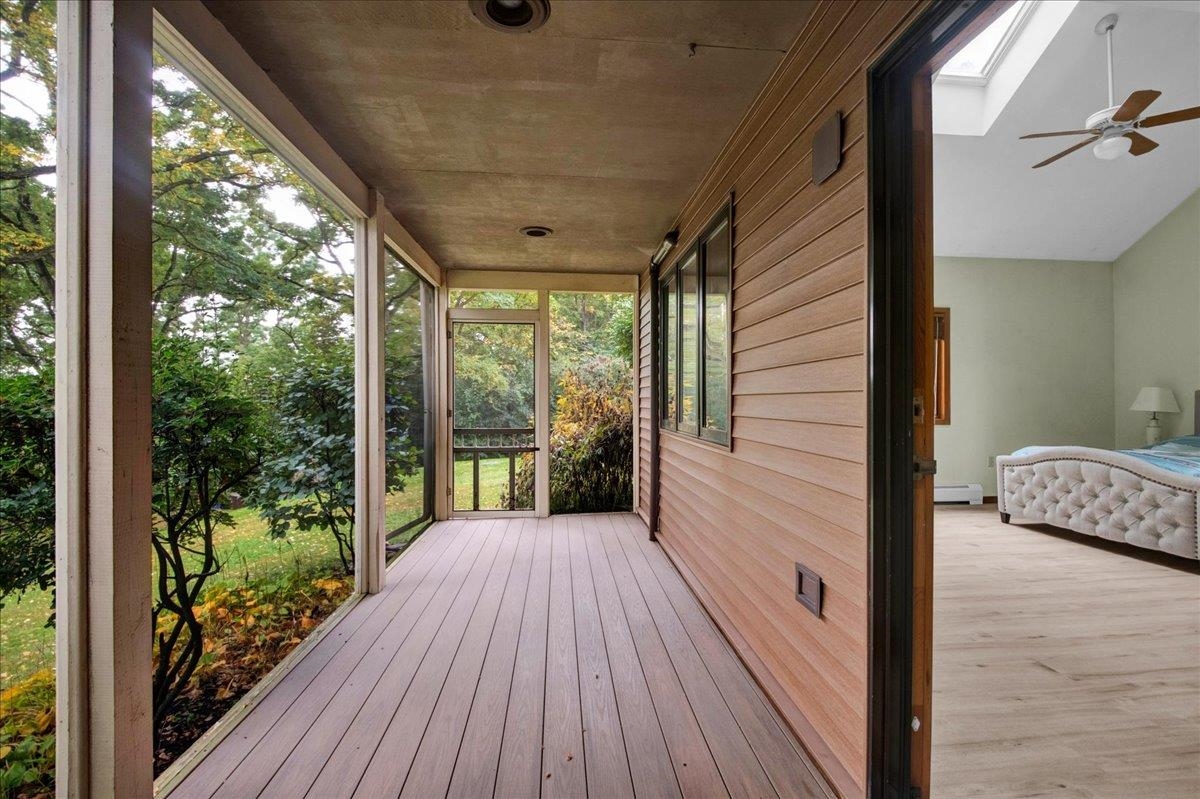 63 Phillip Lane Property Photo 24