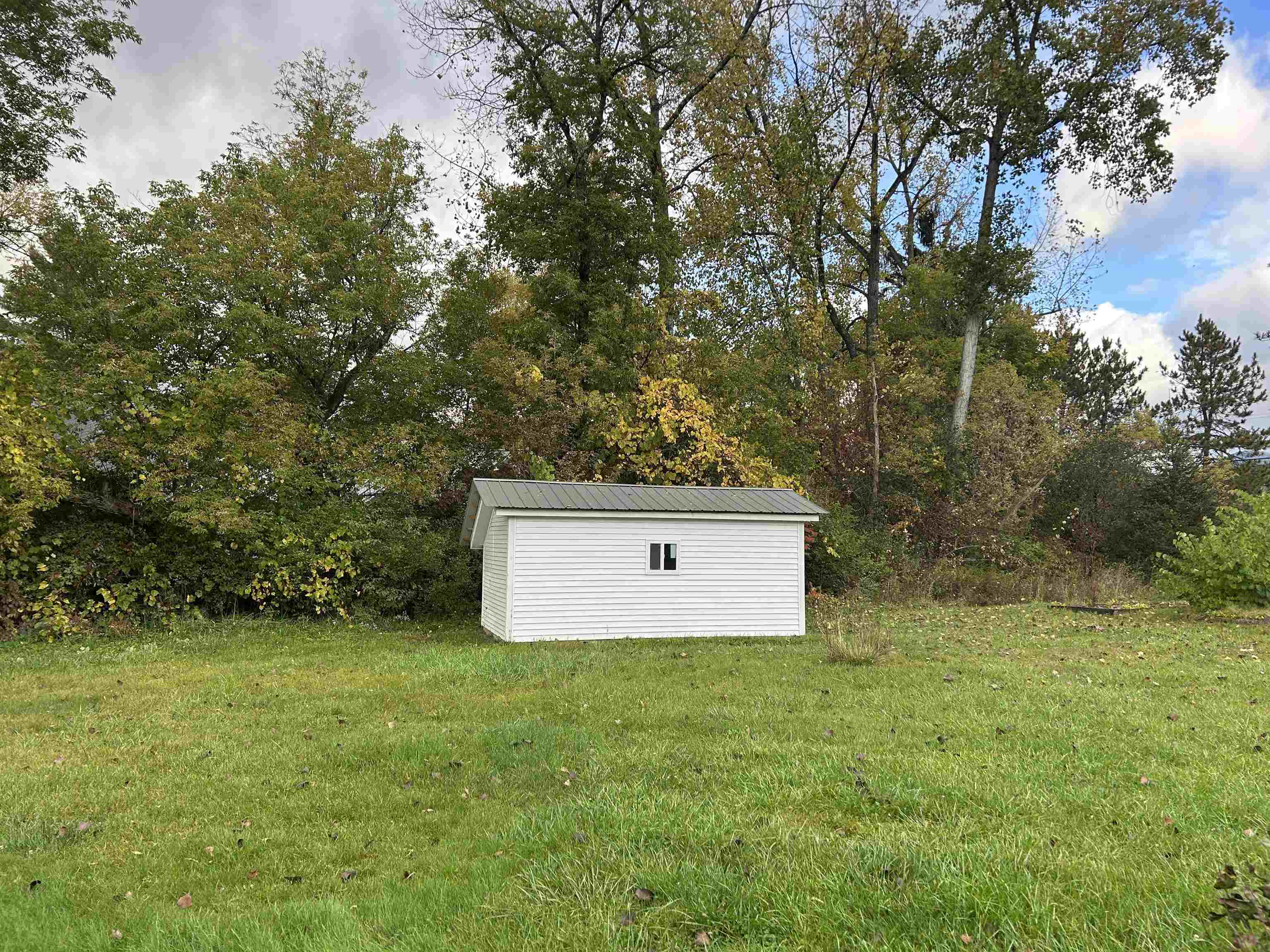 6229 Main Street Property Photo 2