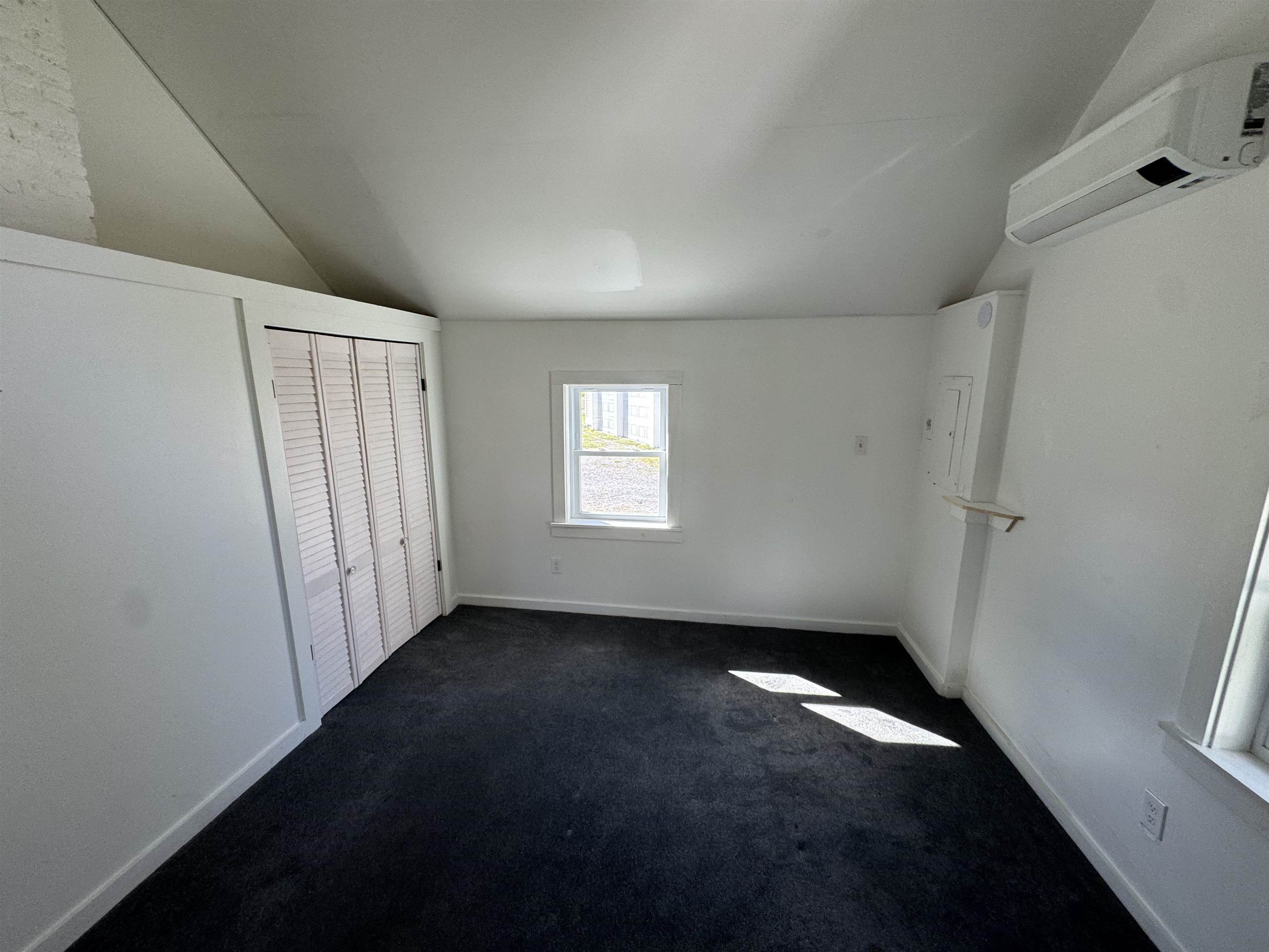 6229 Main Street Property Photo 10