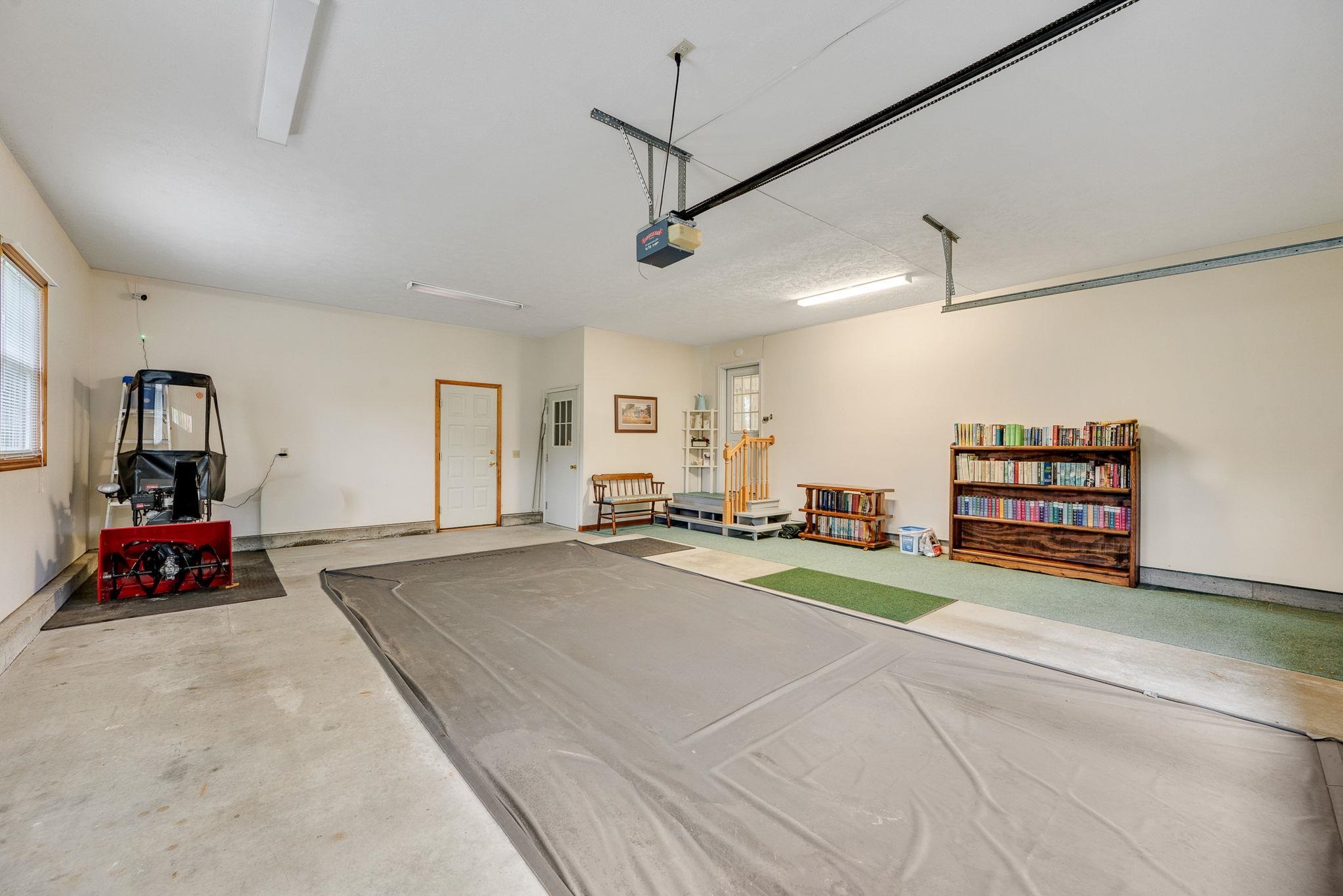 16 Summit Place Property Photo 39
