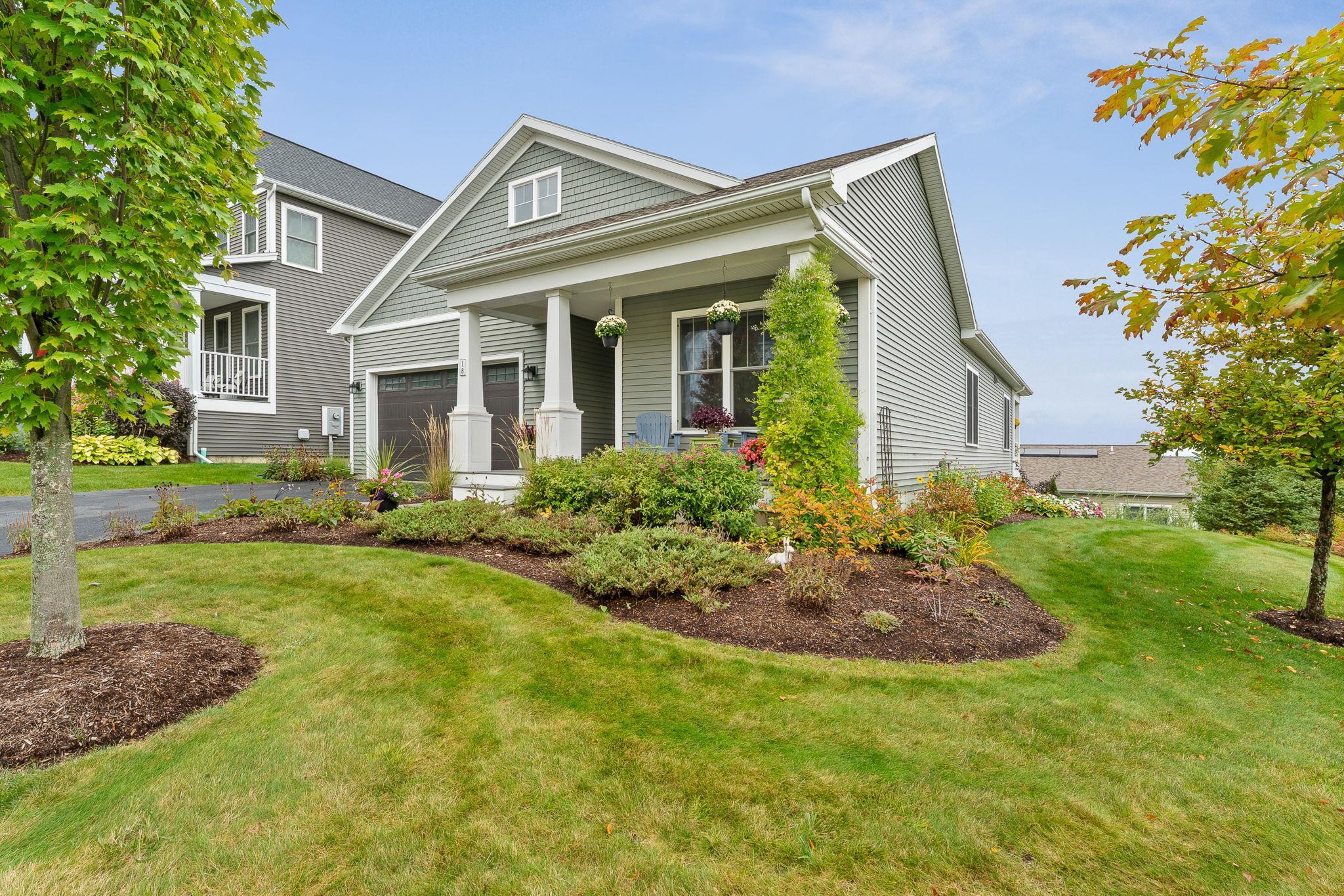 18 Split Rock Court Property Photo 1