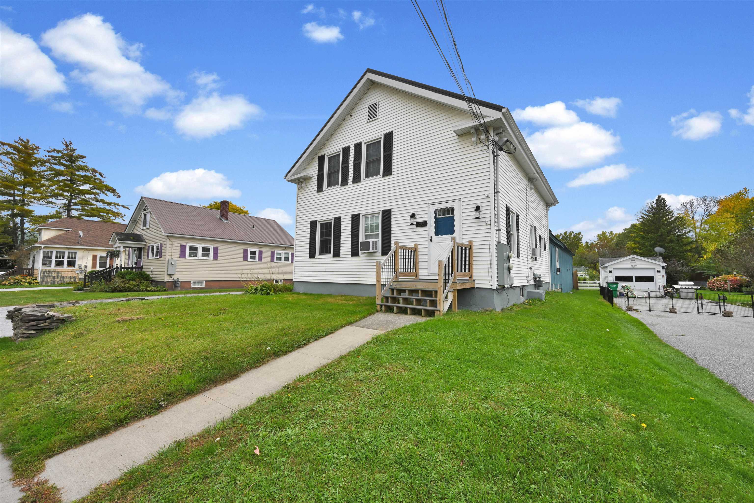 292 Lake Street Property Photo 1