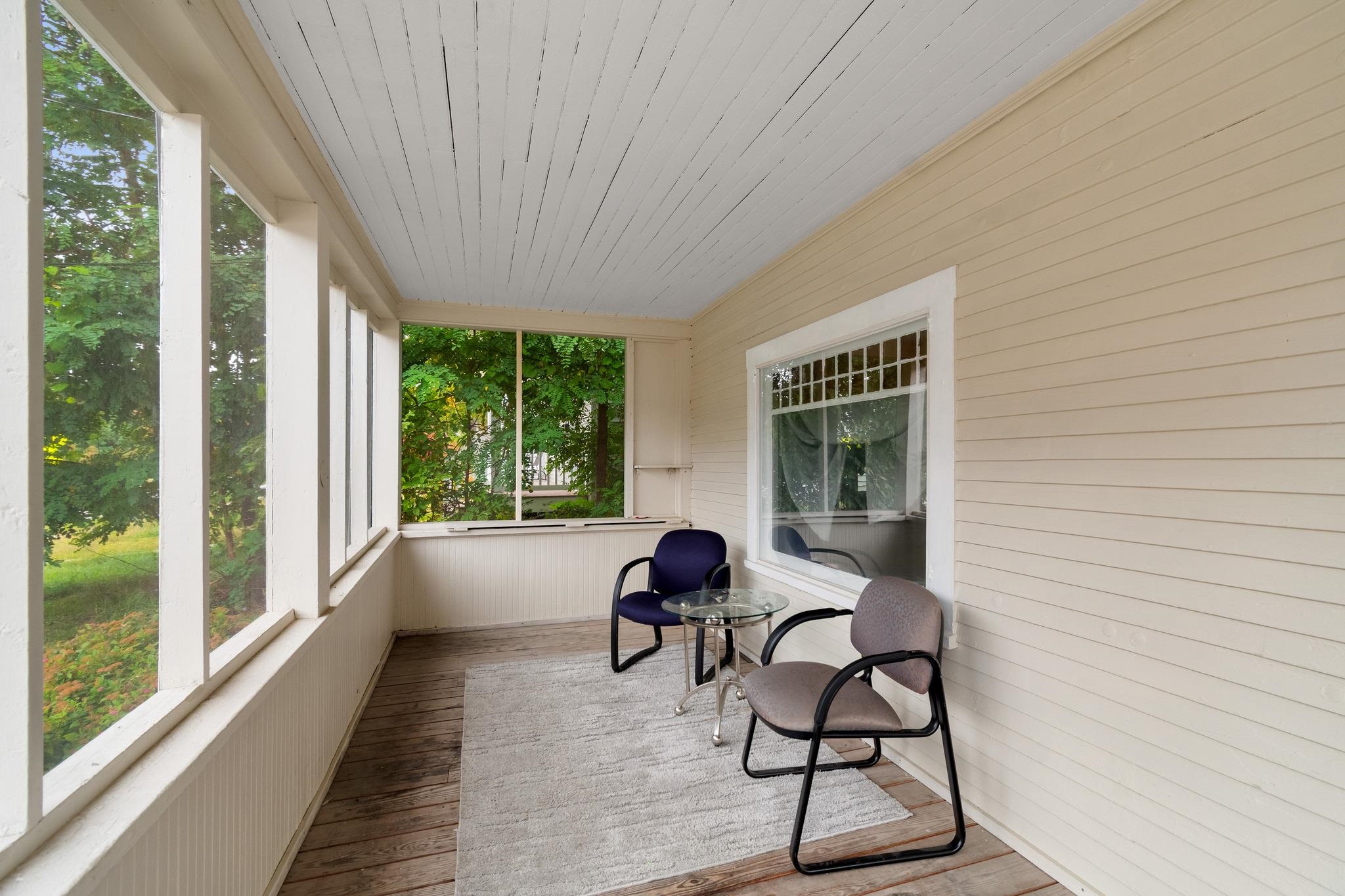380-382 North Avenue Property Photo 9