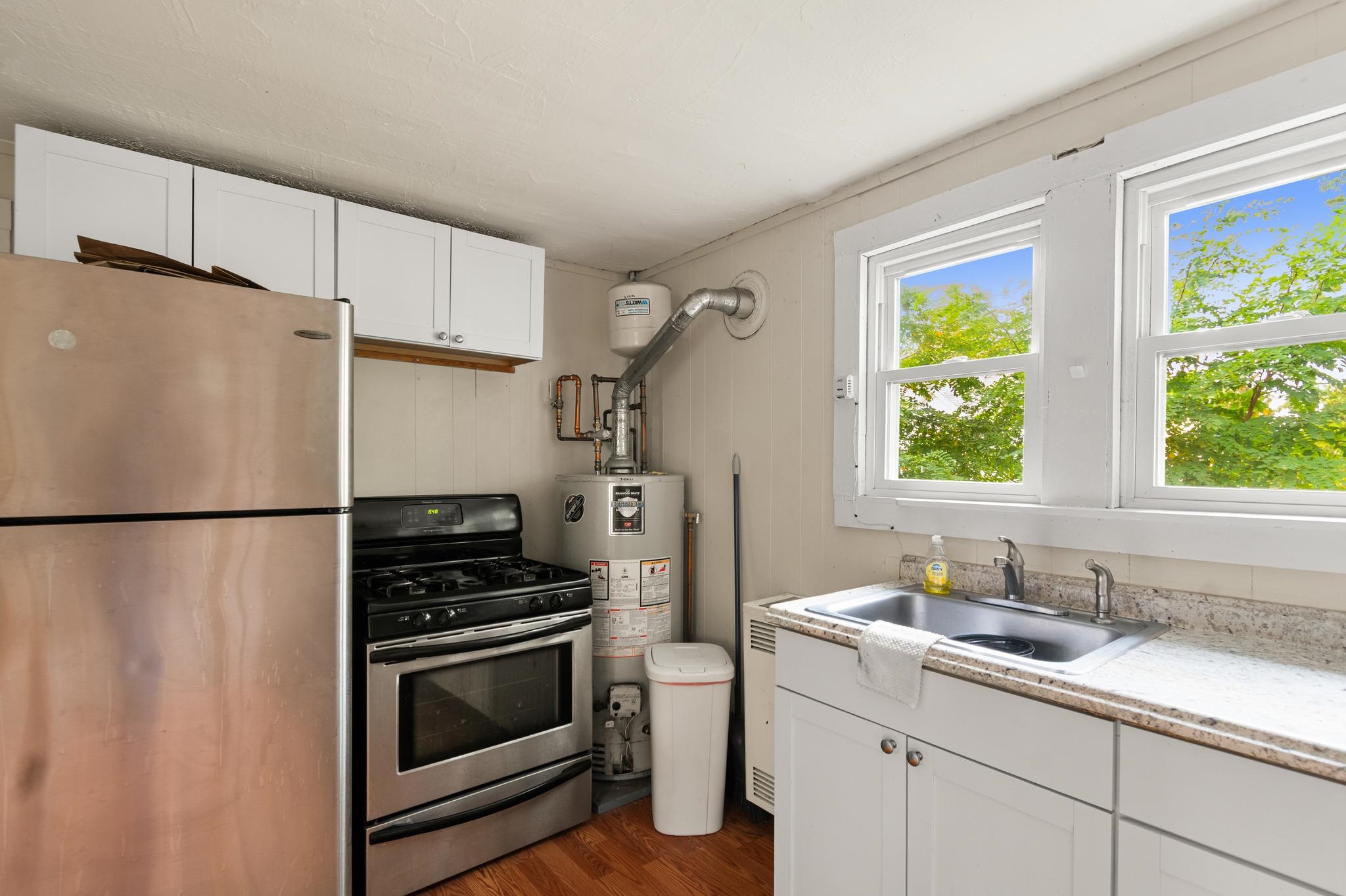 380-382 North Avenue Property Photo 28