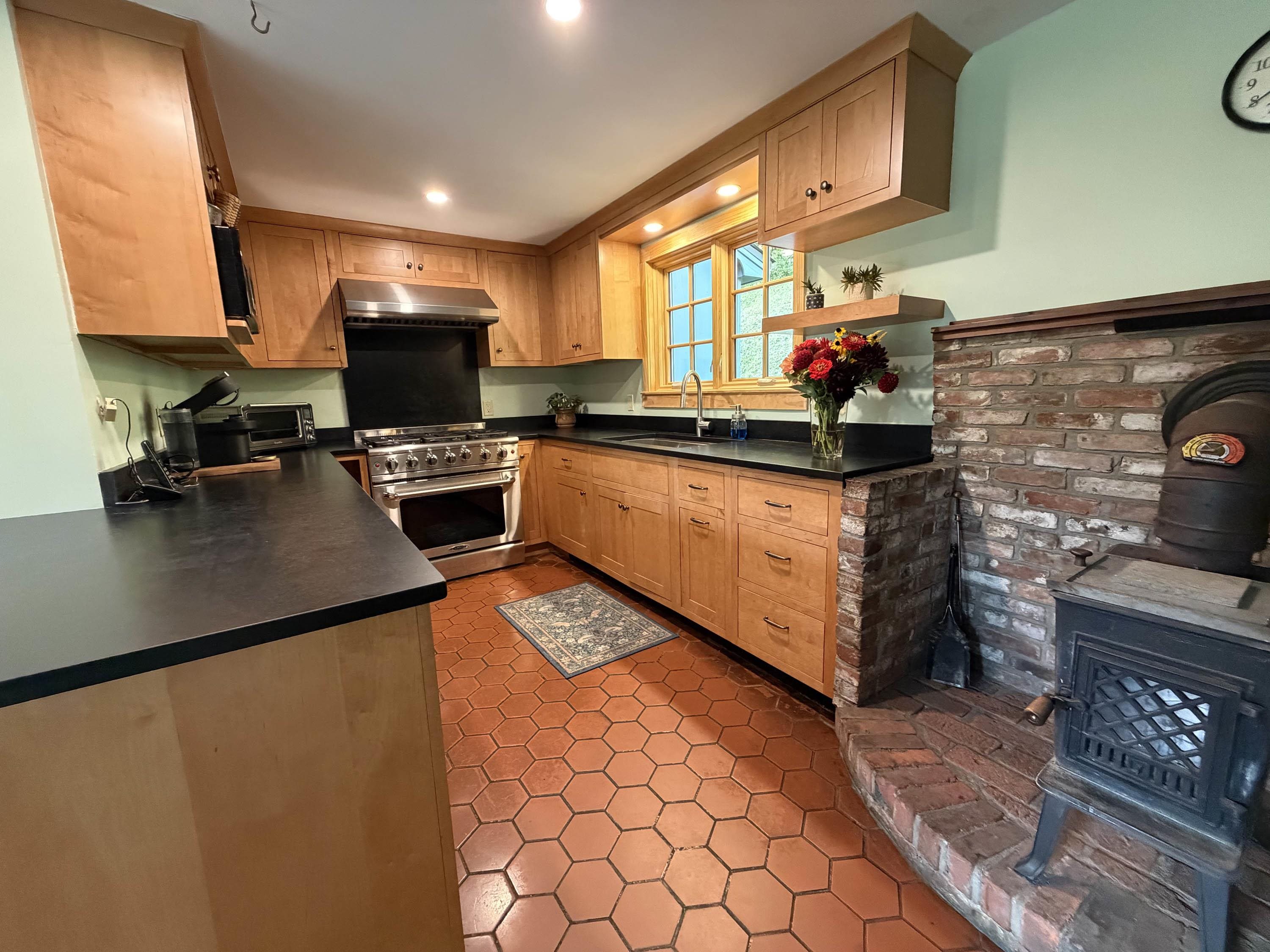 220 Hale Road Property Photo 16