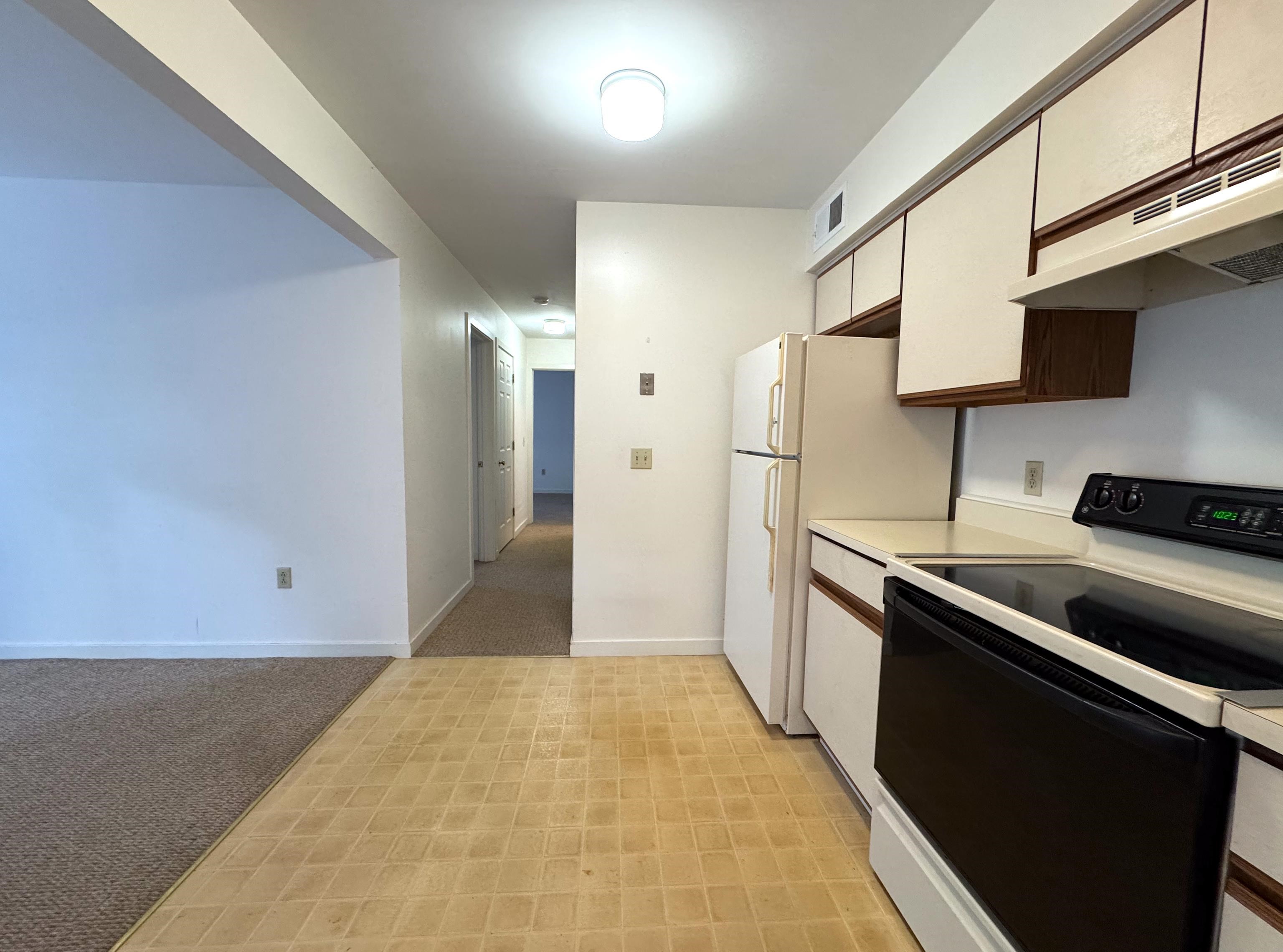 432 South Street Property Photo 7