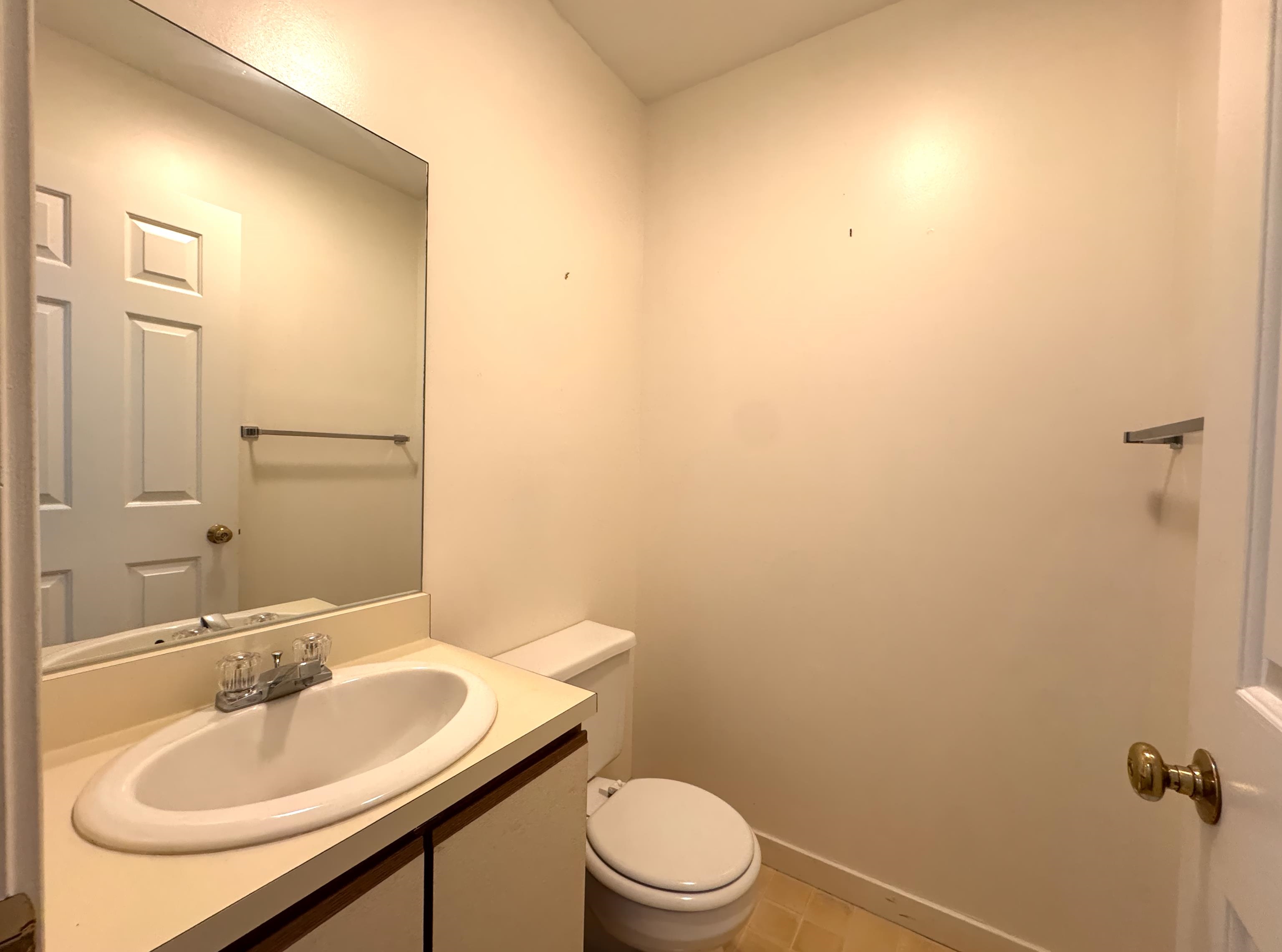 432 South Street Property Photo 9