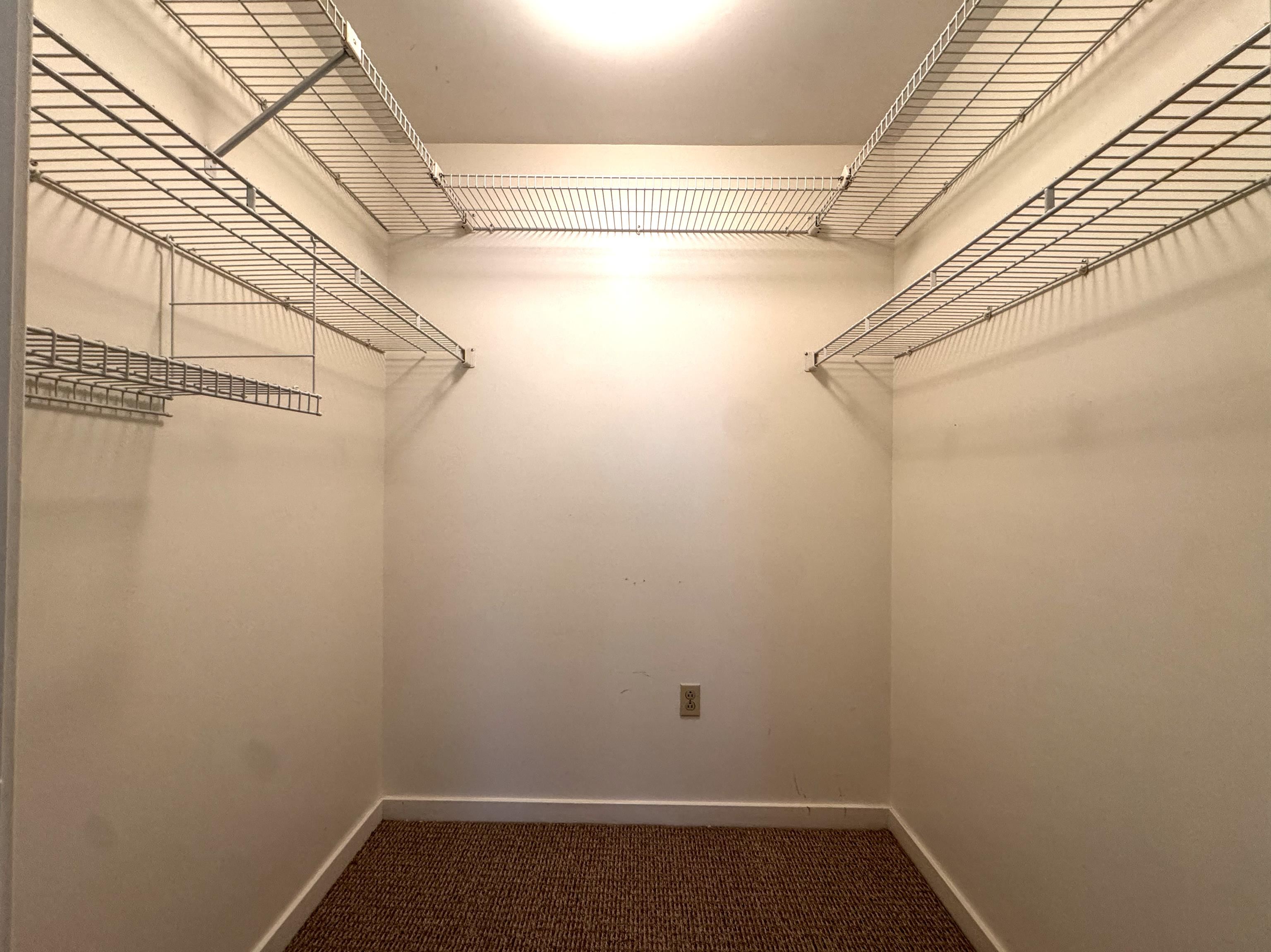 432 South Street Property Photo 12