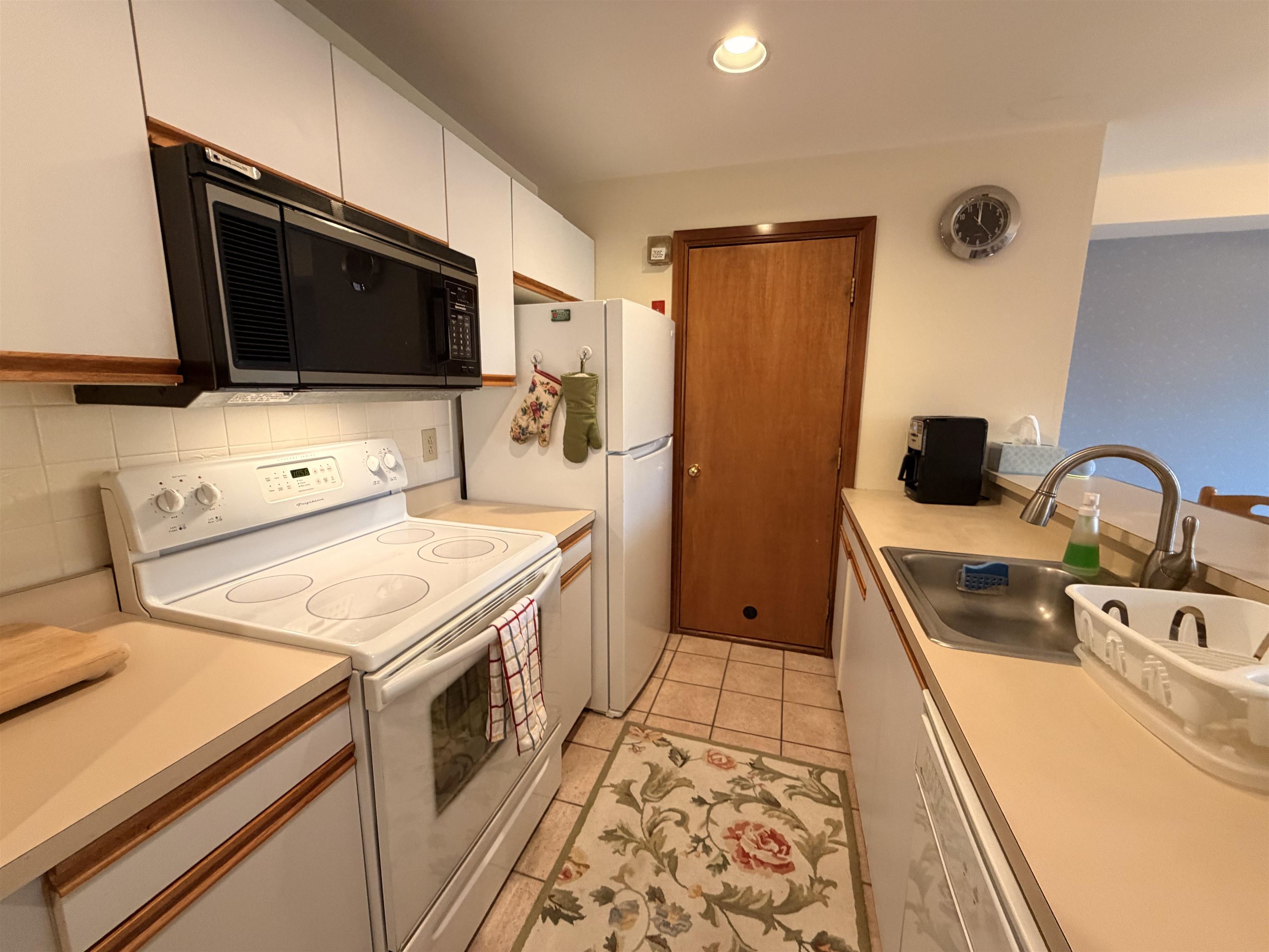 8h Trailside Village Way Property Photo 13