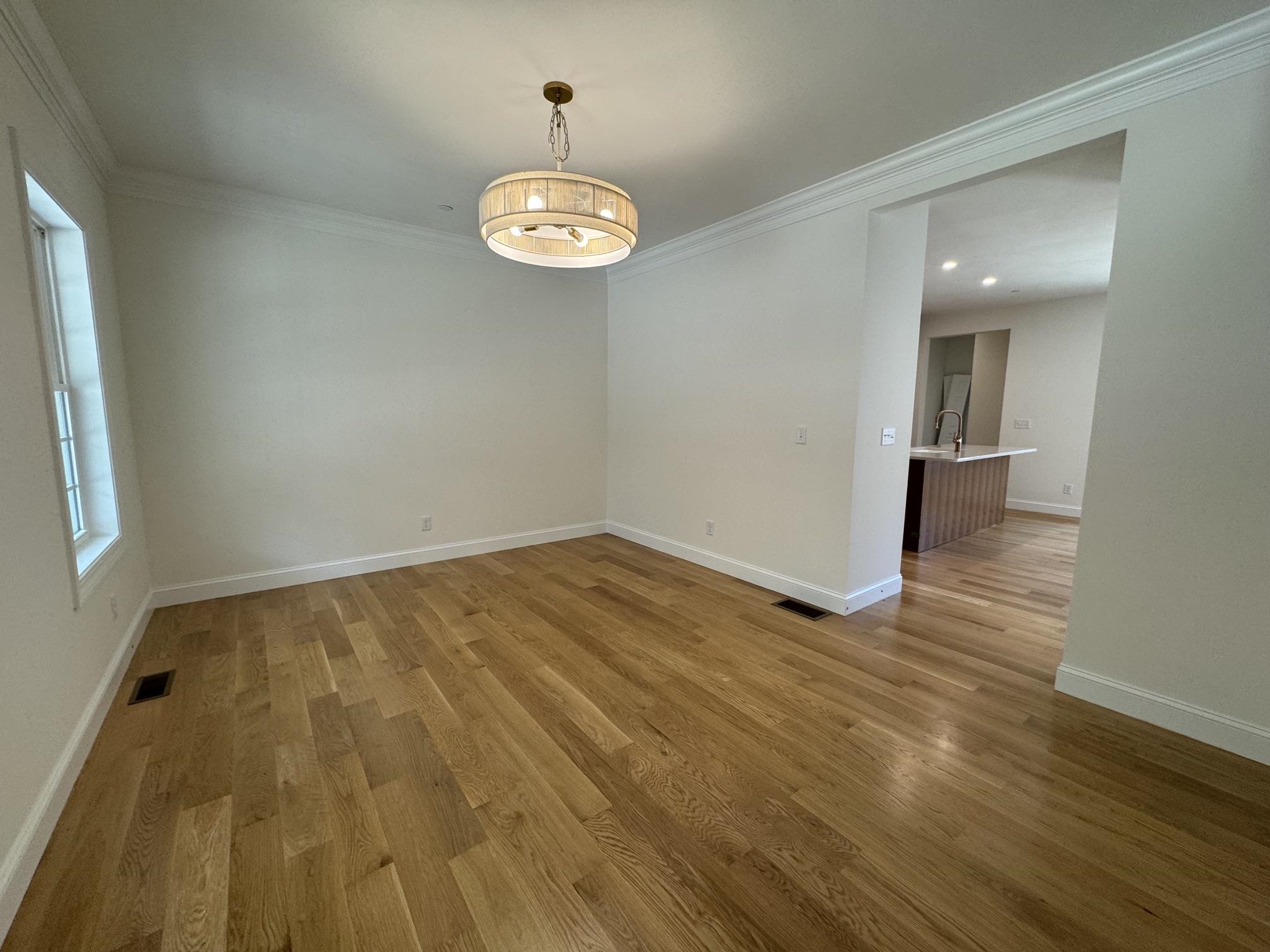 120 South Road Property Photo 6