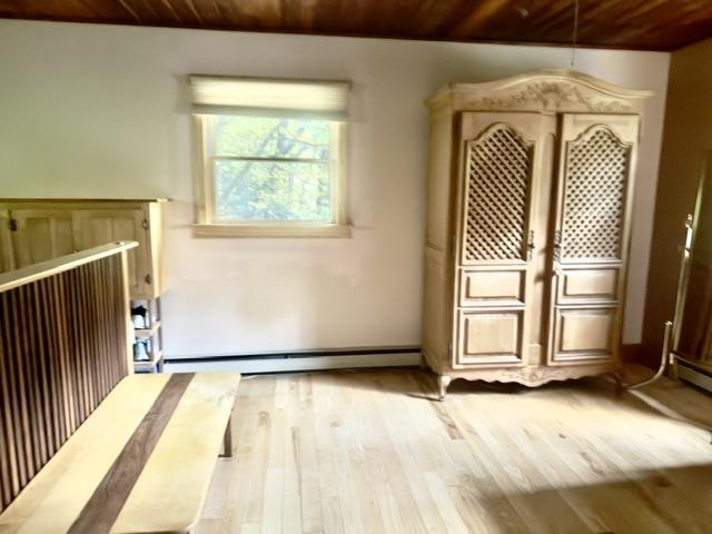 2090 Huntington Road Property Photo 6