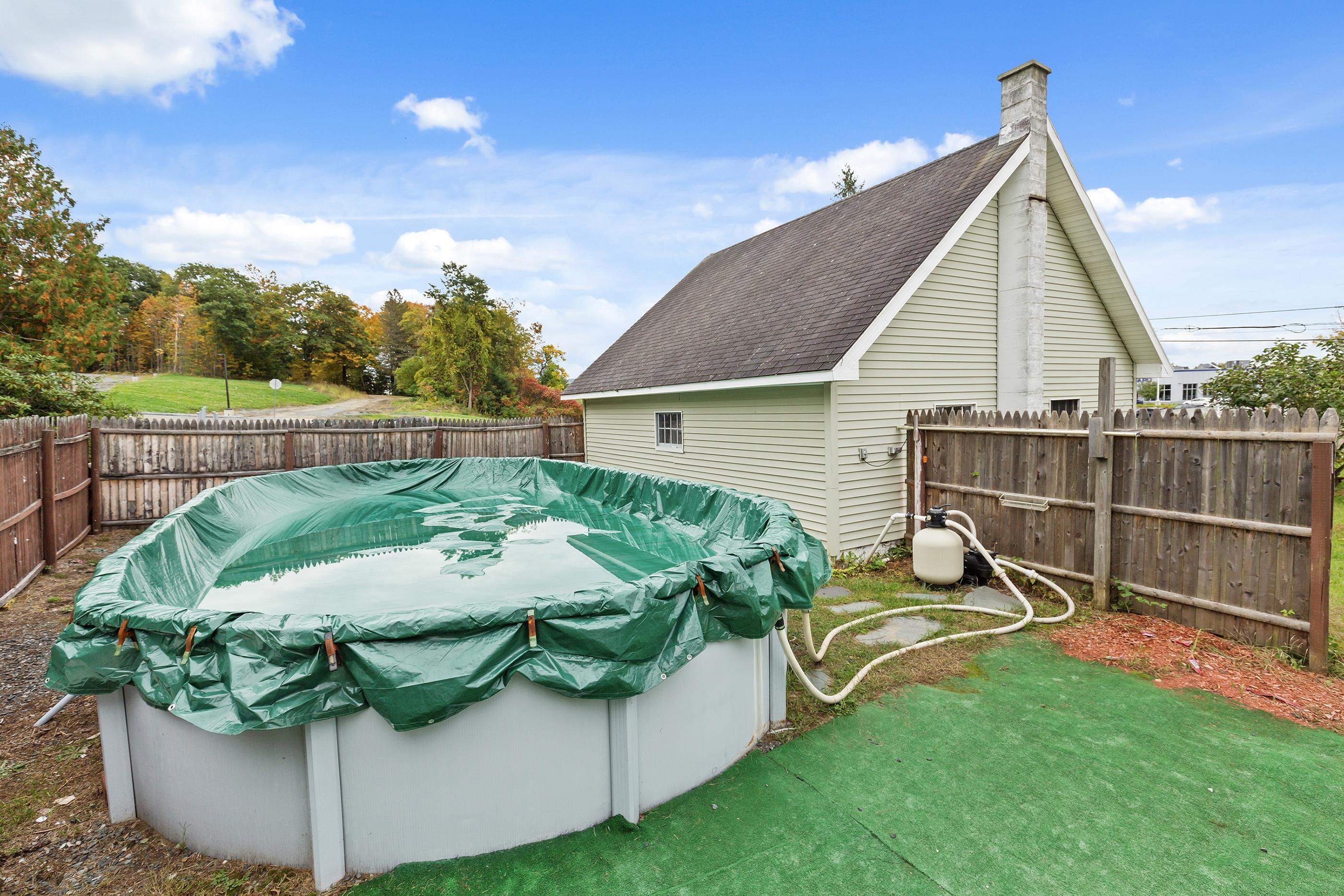 22 Hickory Ridge Property Photo 37