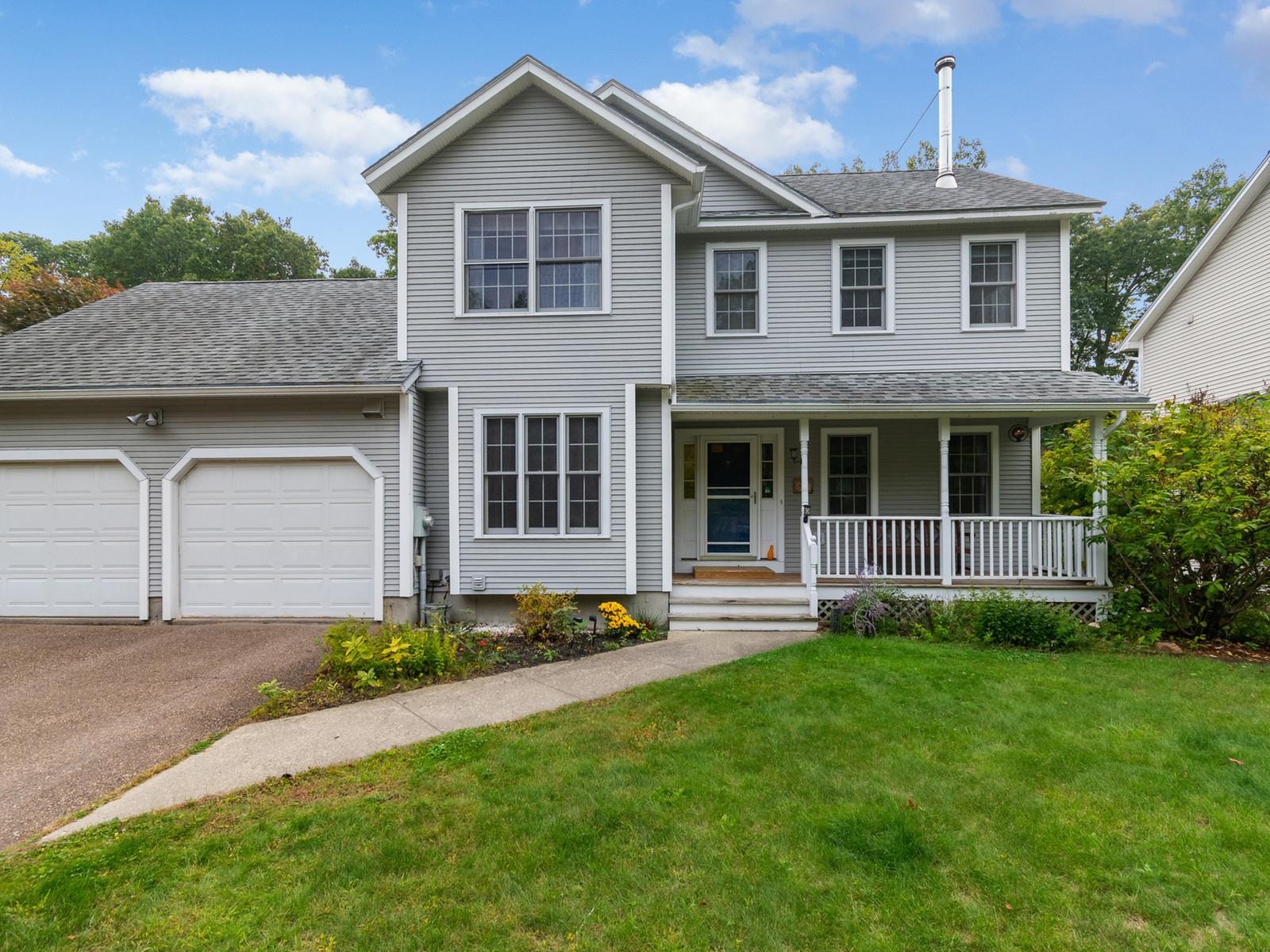 72 Grey Meadow Drive Property Photo 1