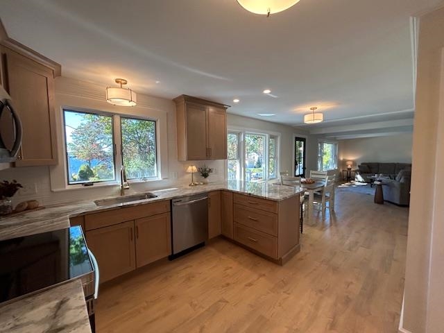 223 Shore Drive Property Photo 4