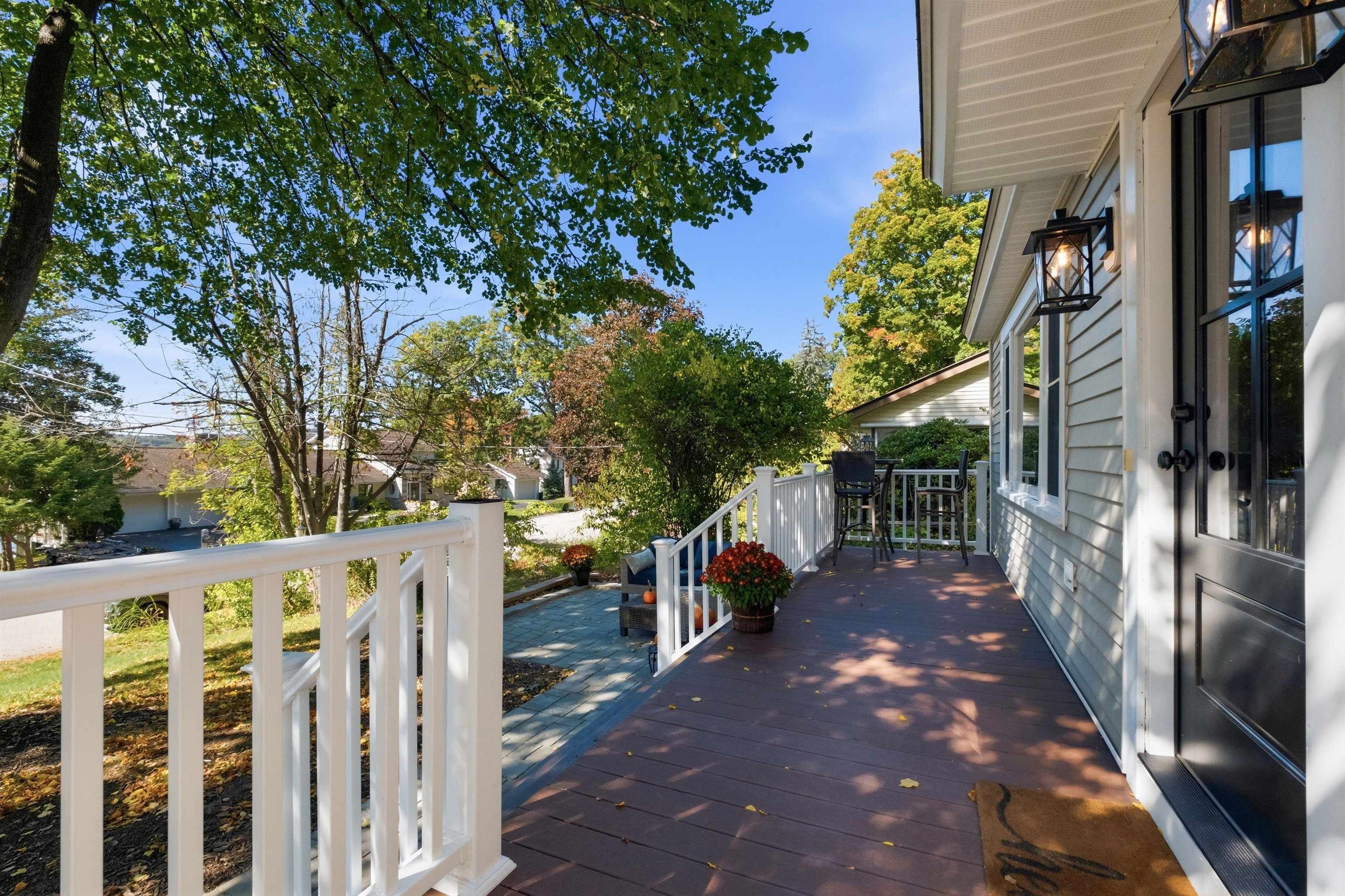 223 Shore Drive Property Photo 16