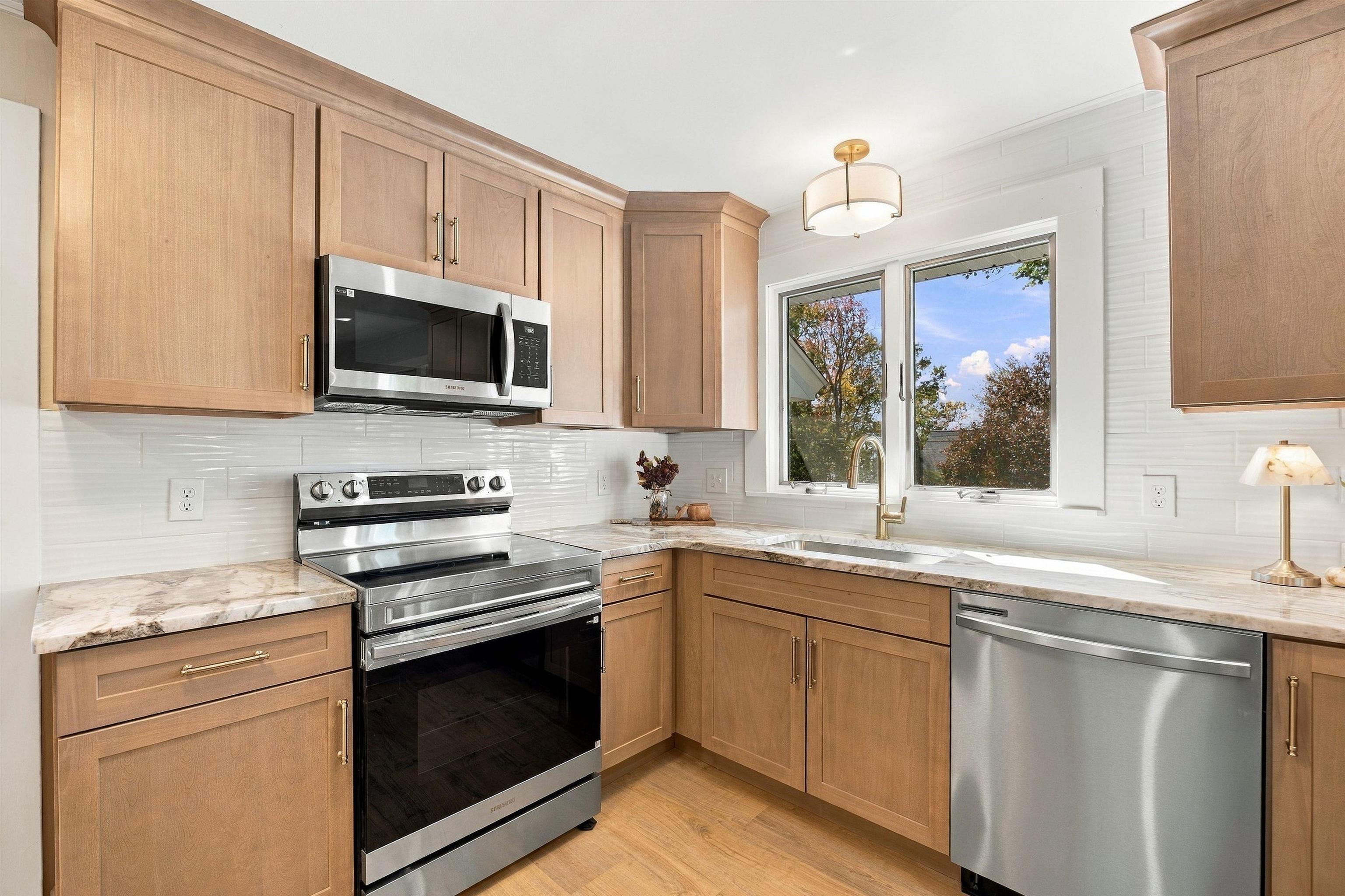 223 Shore Drive Property Photo 24