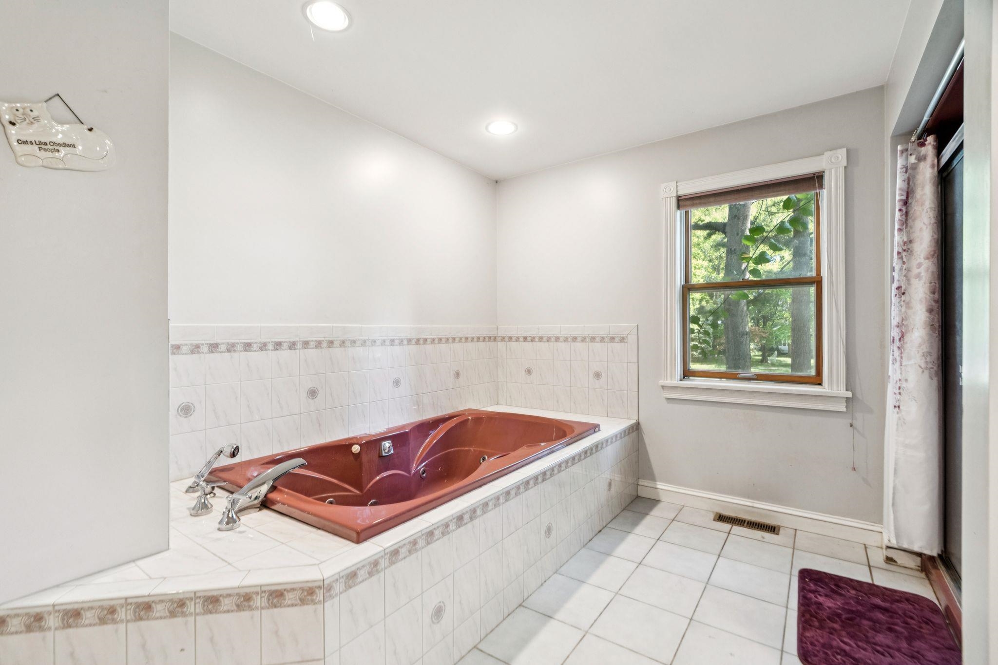 75 Nottingham Lane Property Photo 32