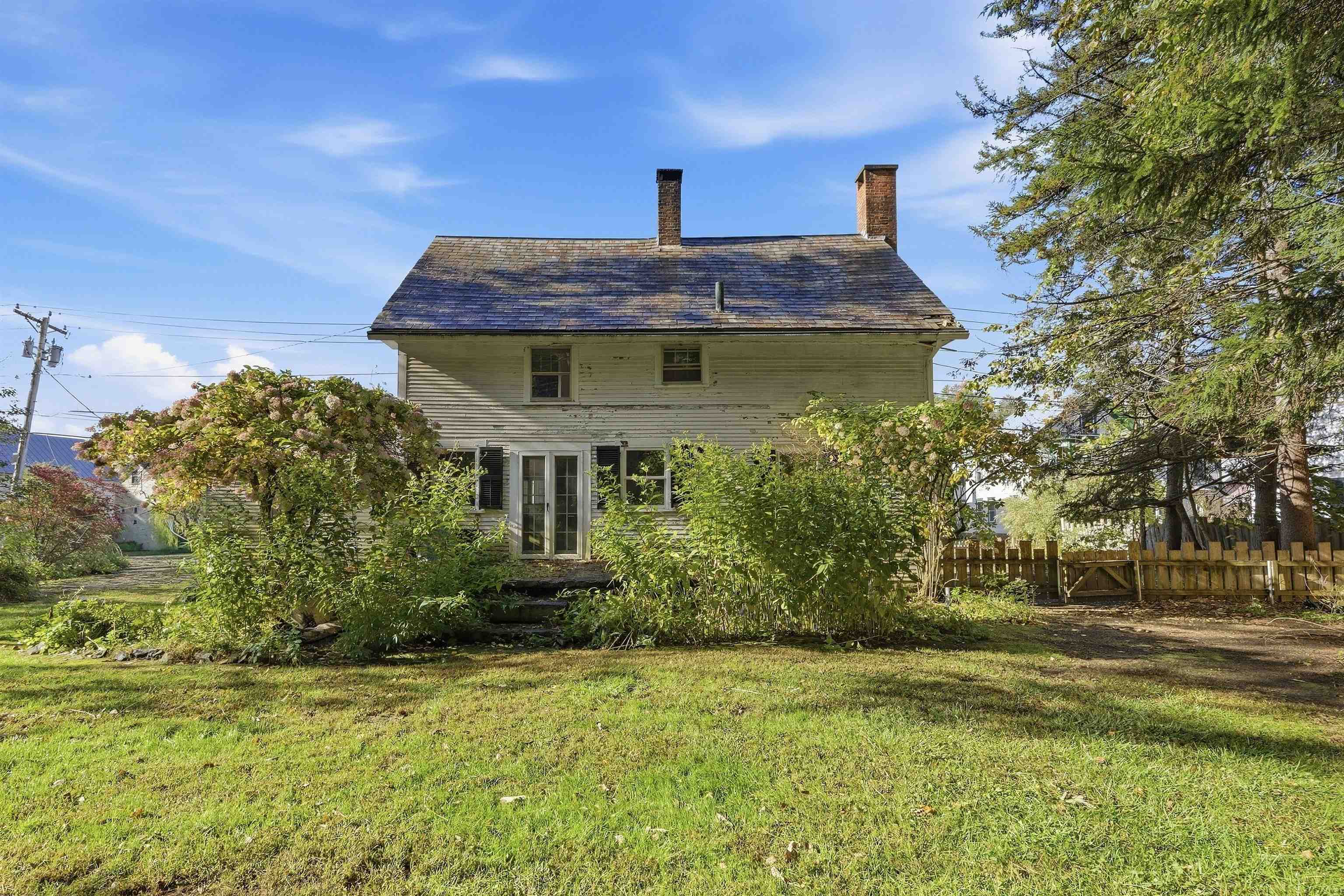 8 Golf Avenue Property Photo 3