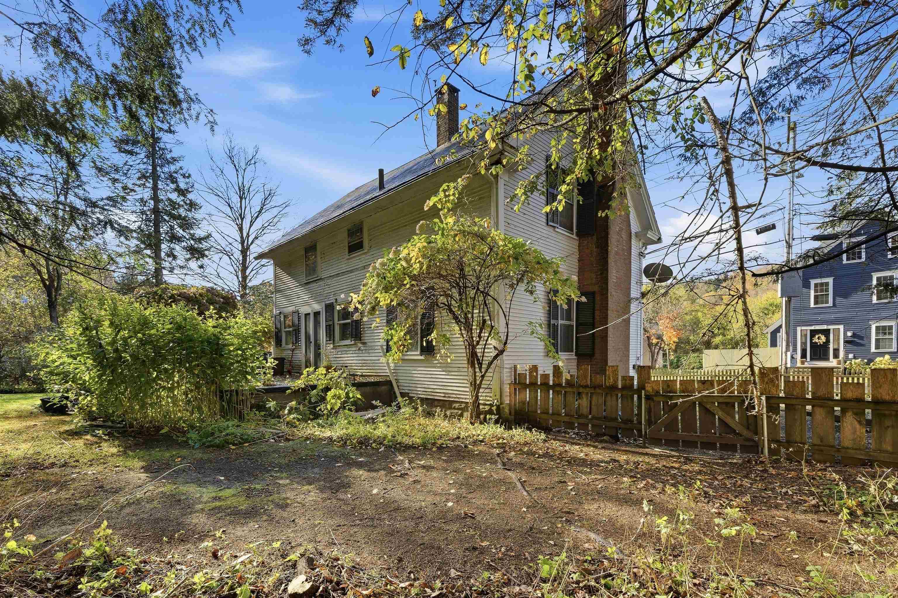 8 Golf Avenue Property Photo 9