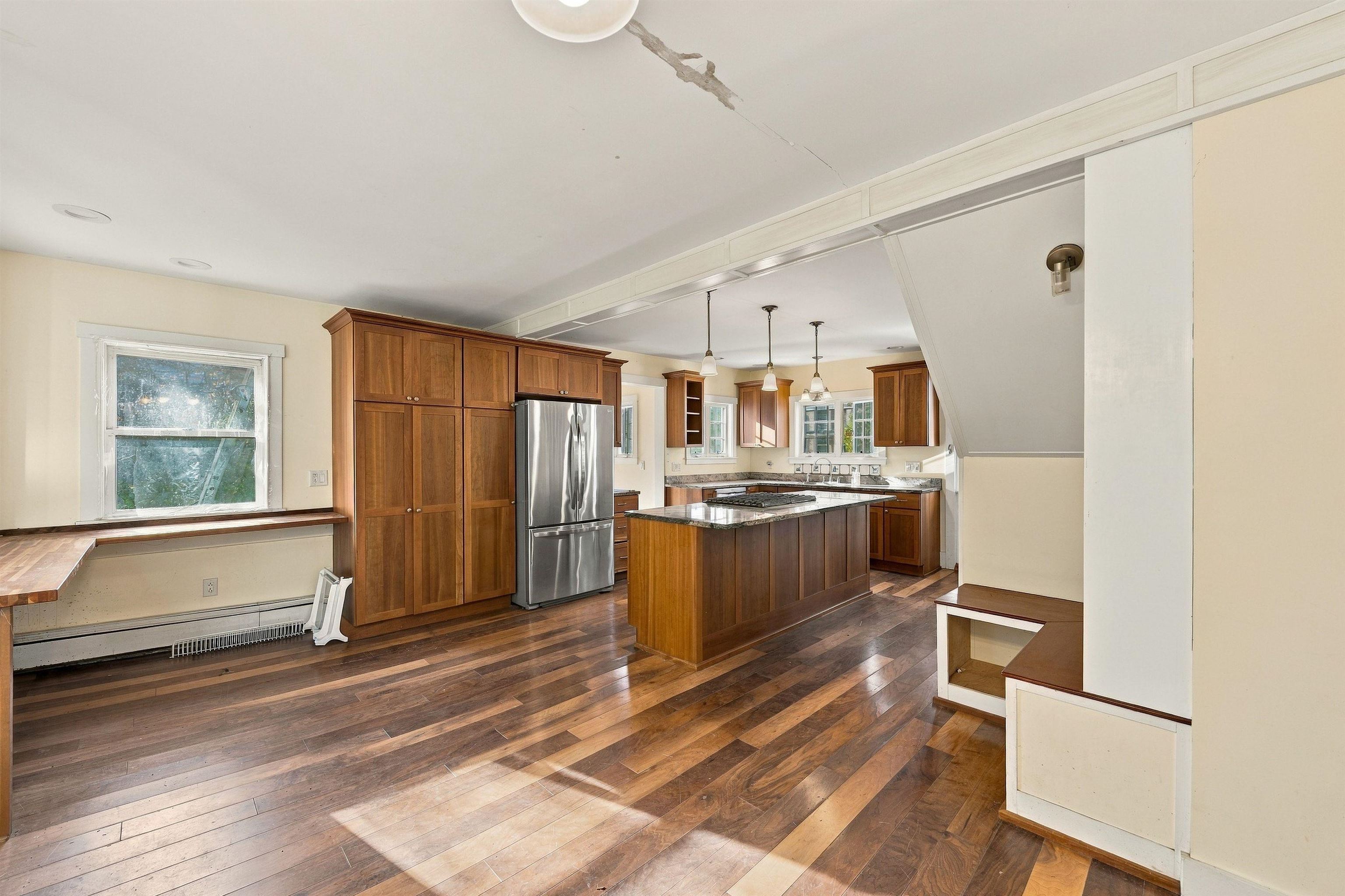 8 Golf Avenue Property Photo 18
