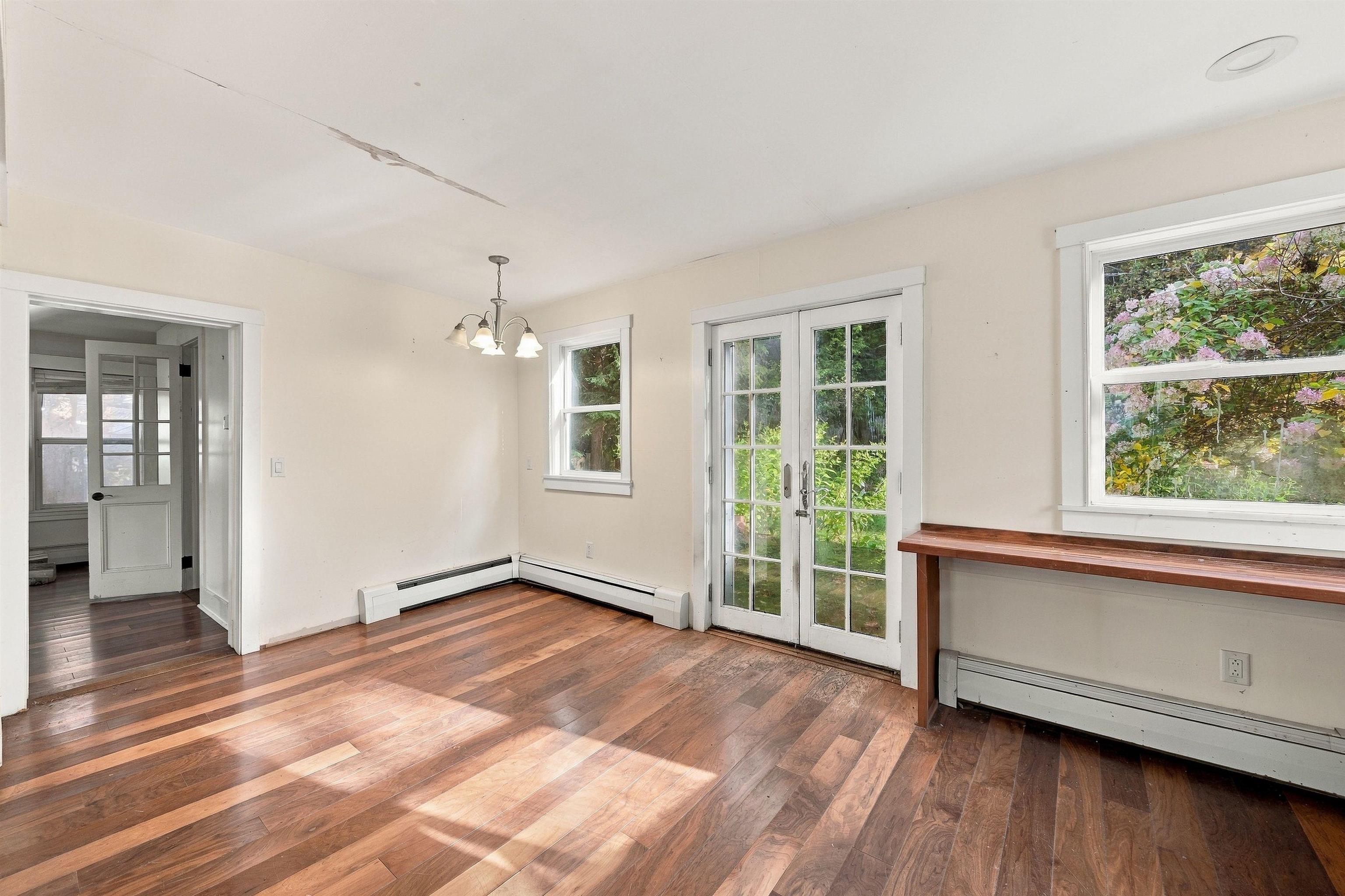 8 Golf Avenue Property Photo 23