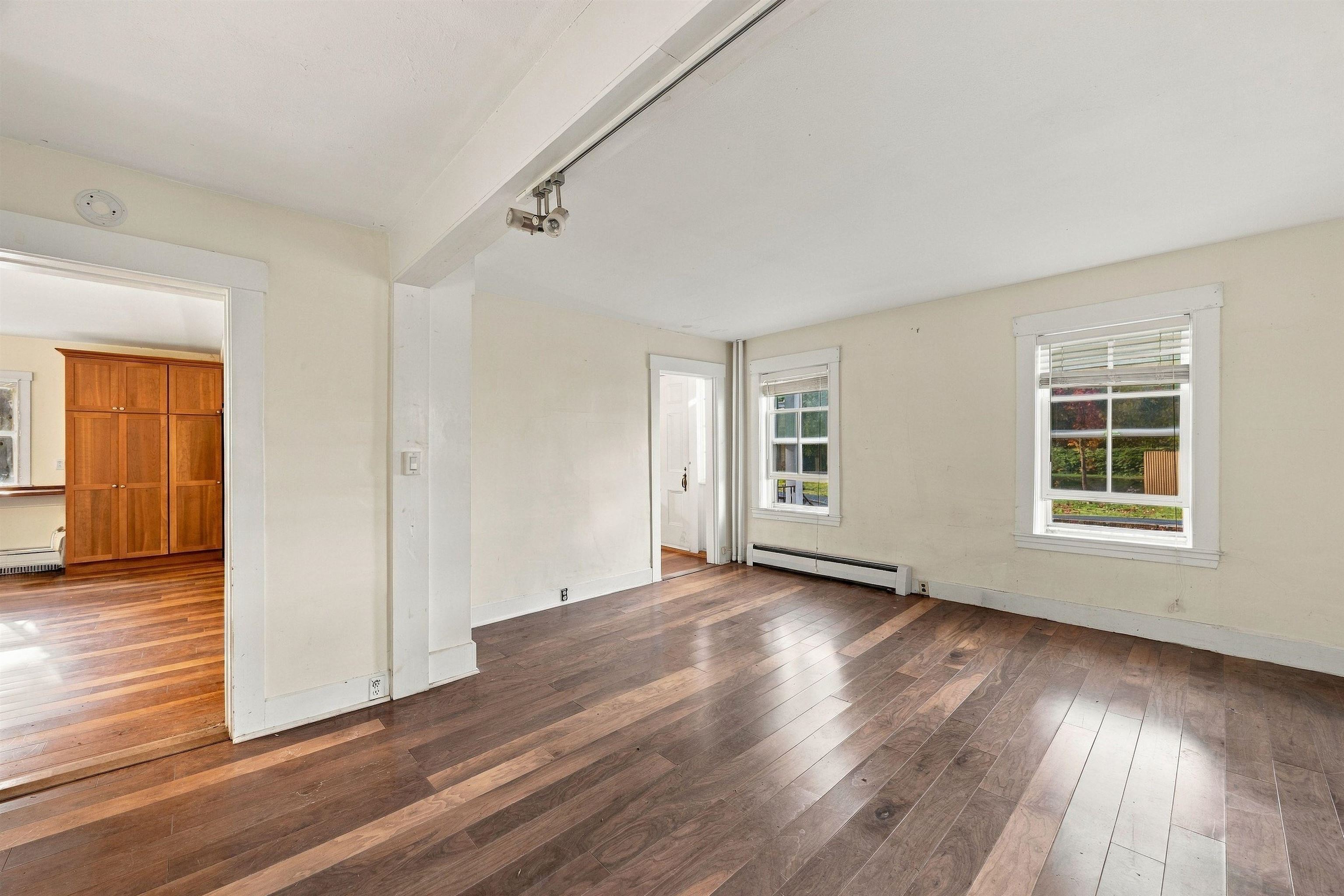 8 Golf Avenue Property Photo 26