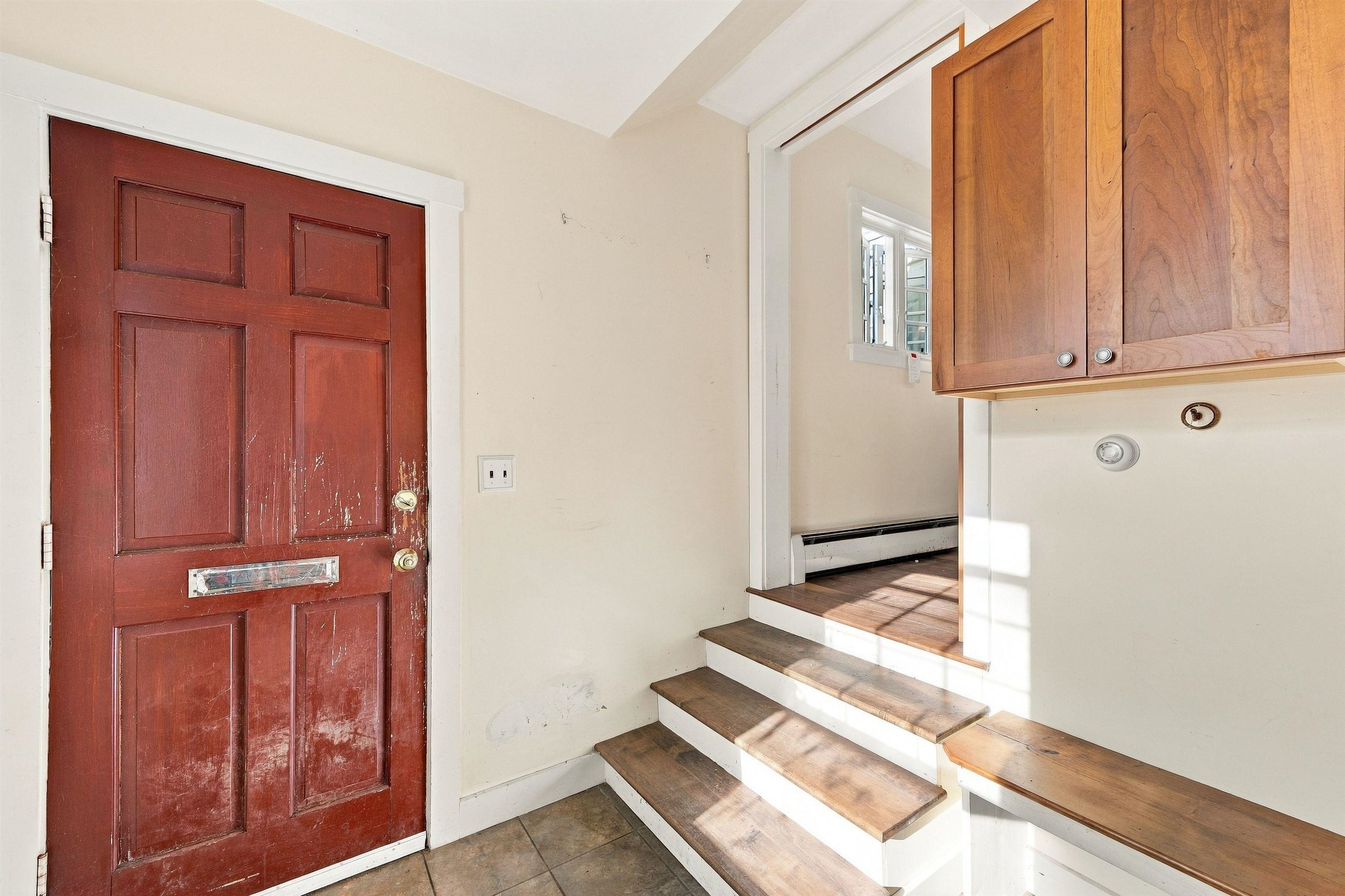 8 Golf Avenue Property Photo 29