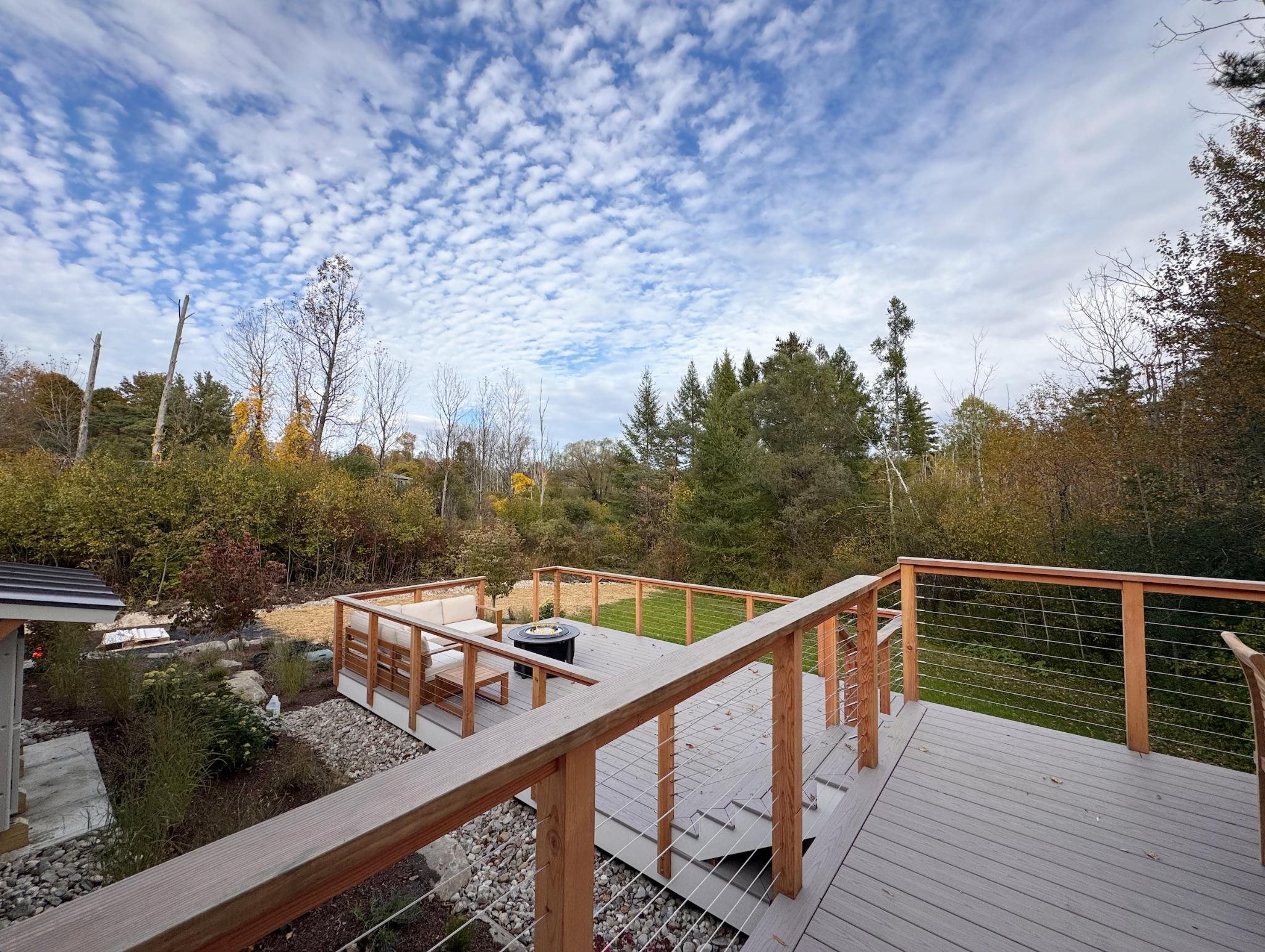 326 West Road Property Photo 8
