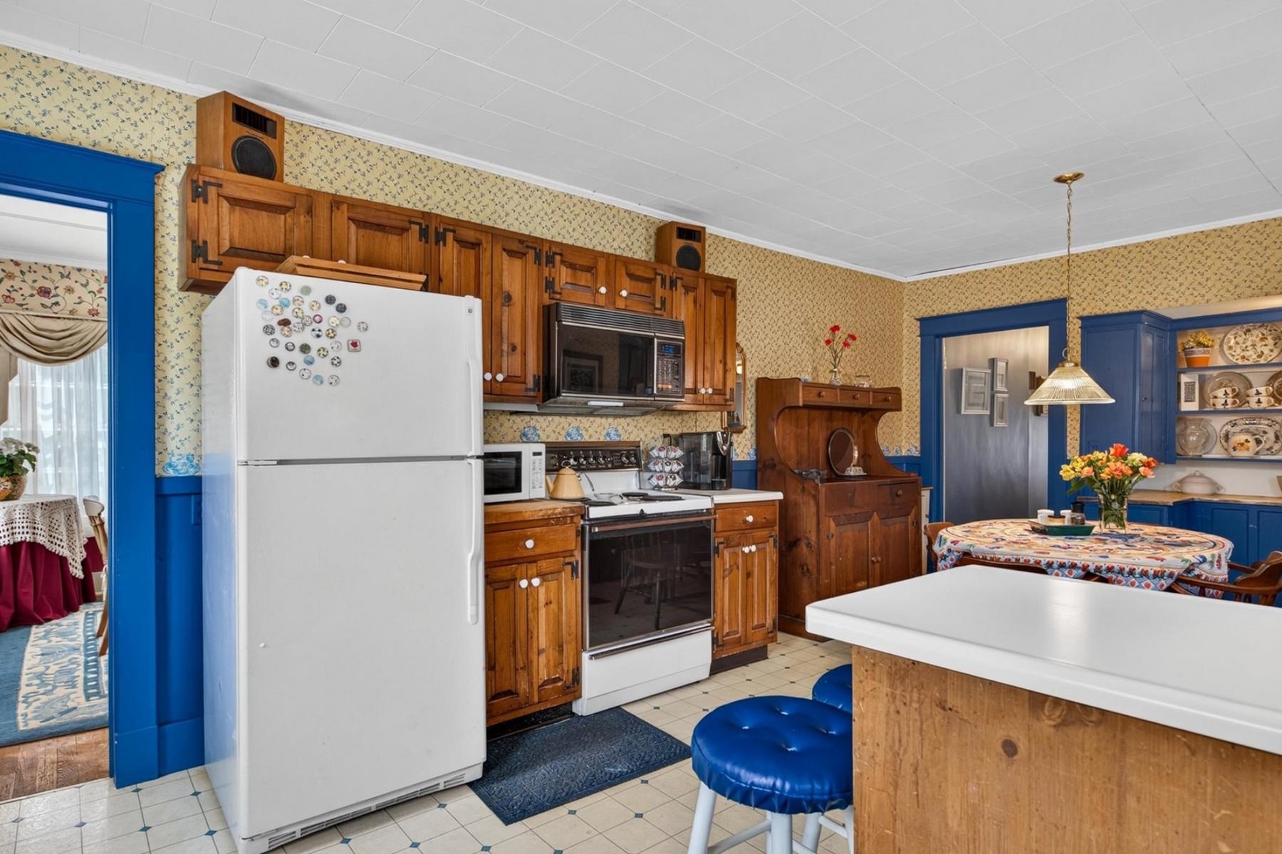 124 Bellevue Avenue Property Photo 14