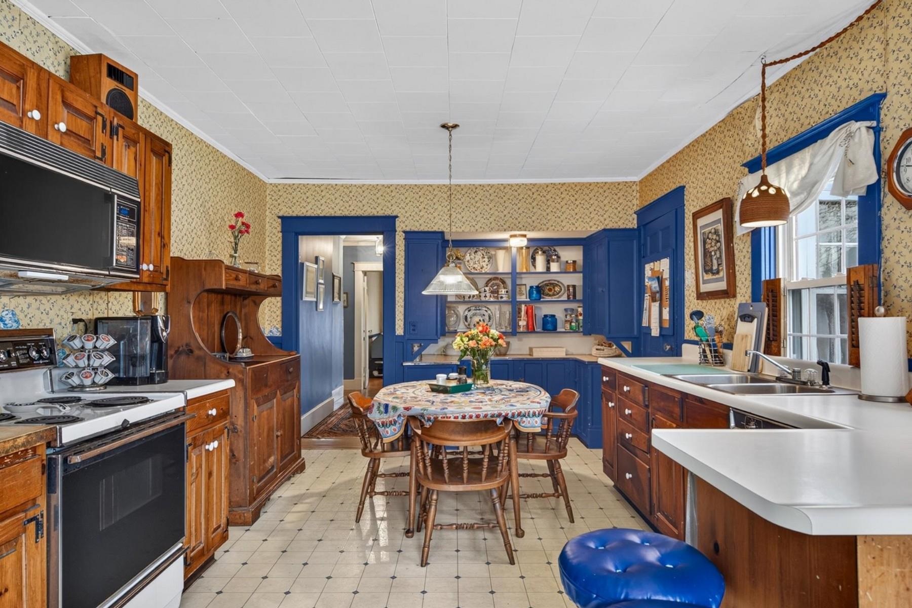 124 Bellevue Avenue Property Photo 15
