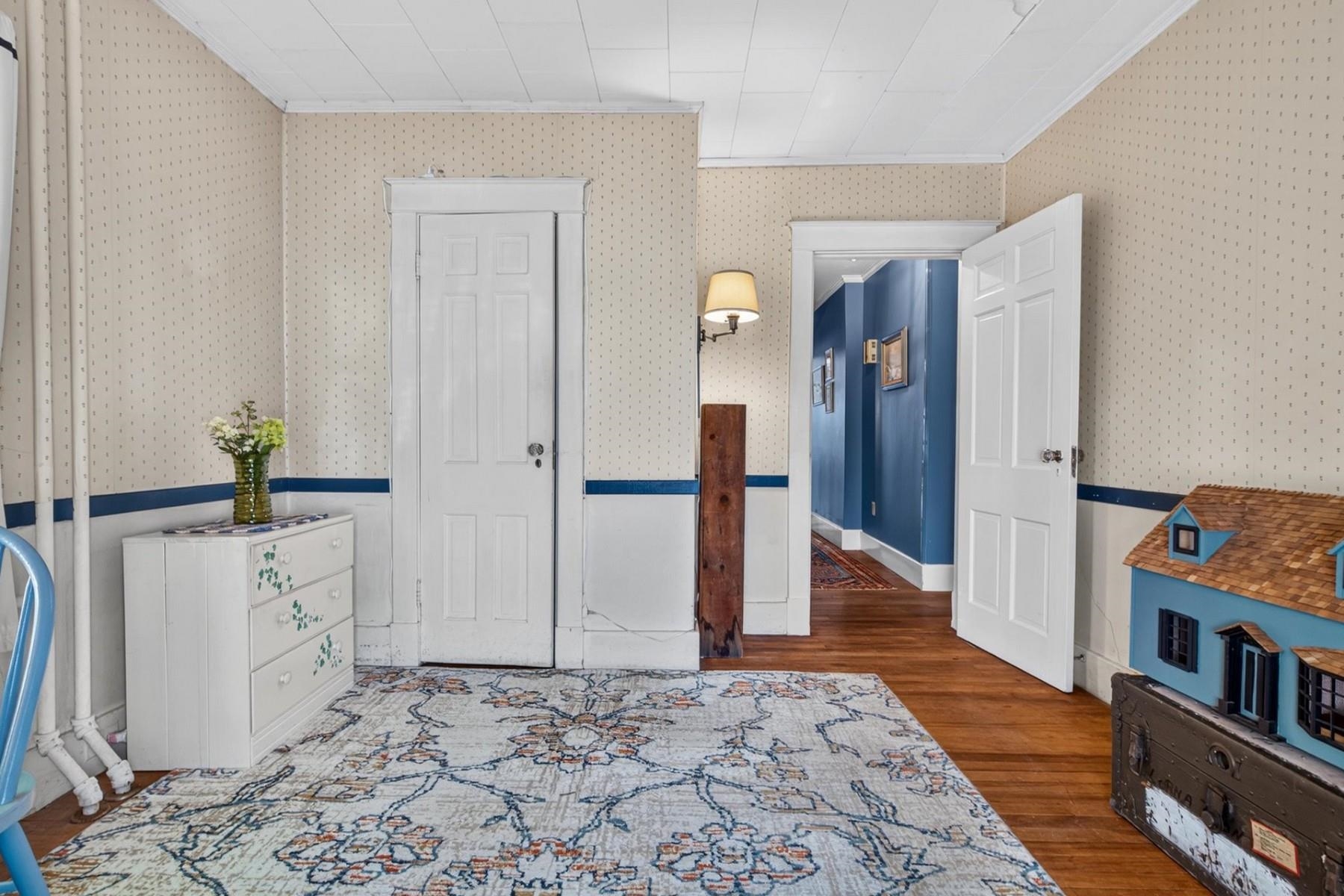 124 Bellevue Avenue Property Photo 26