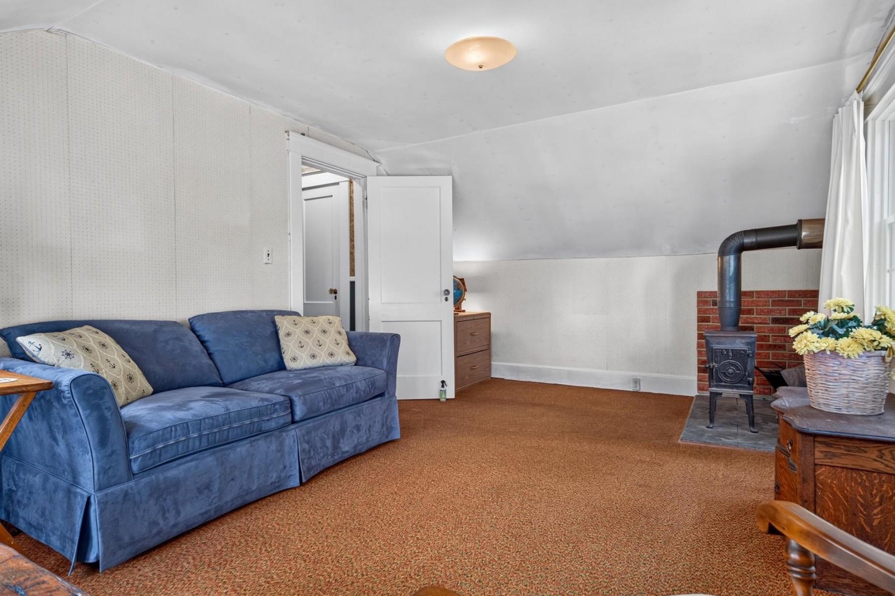 124 Bellevue Avenue Property Photo 31