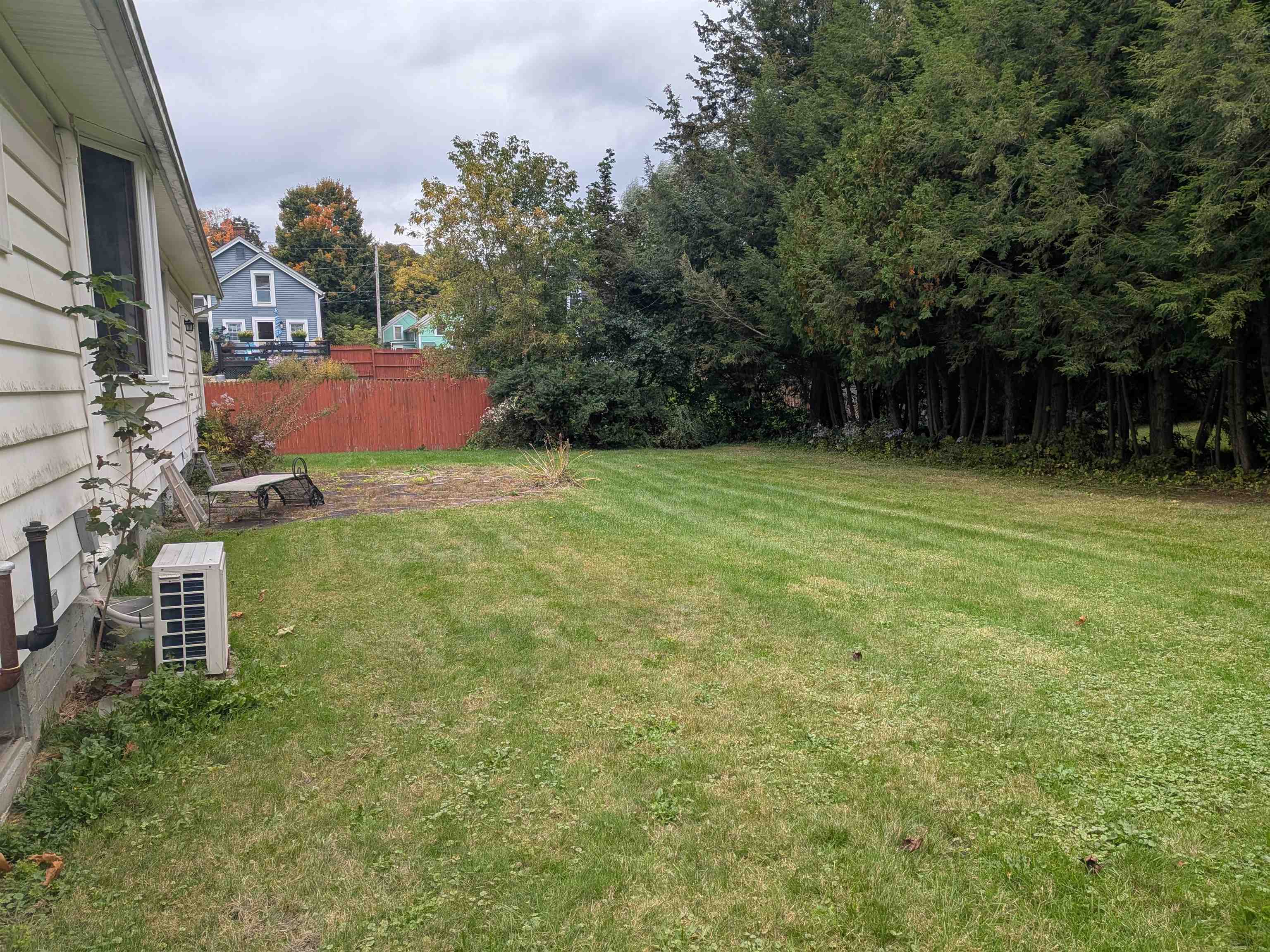 40 Avenue C Property Photo 5