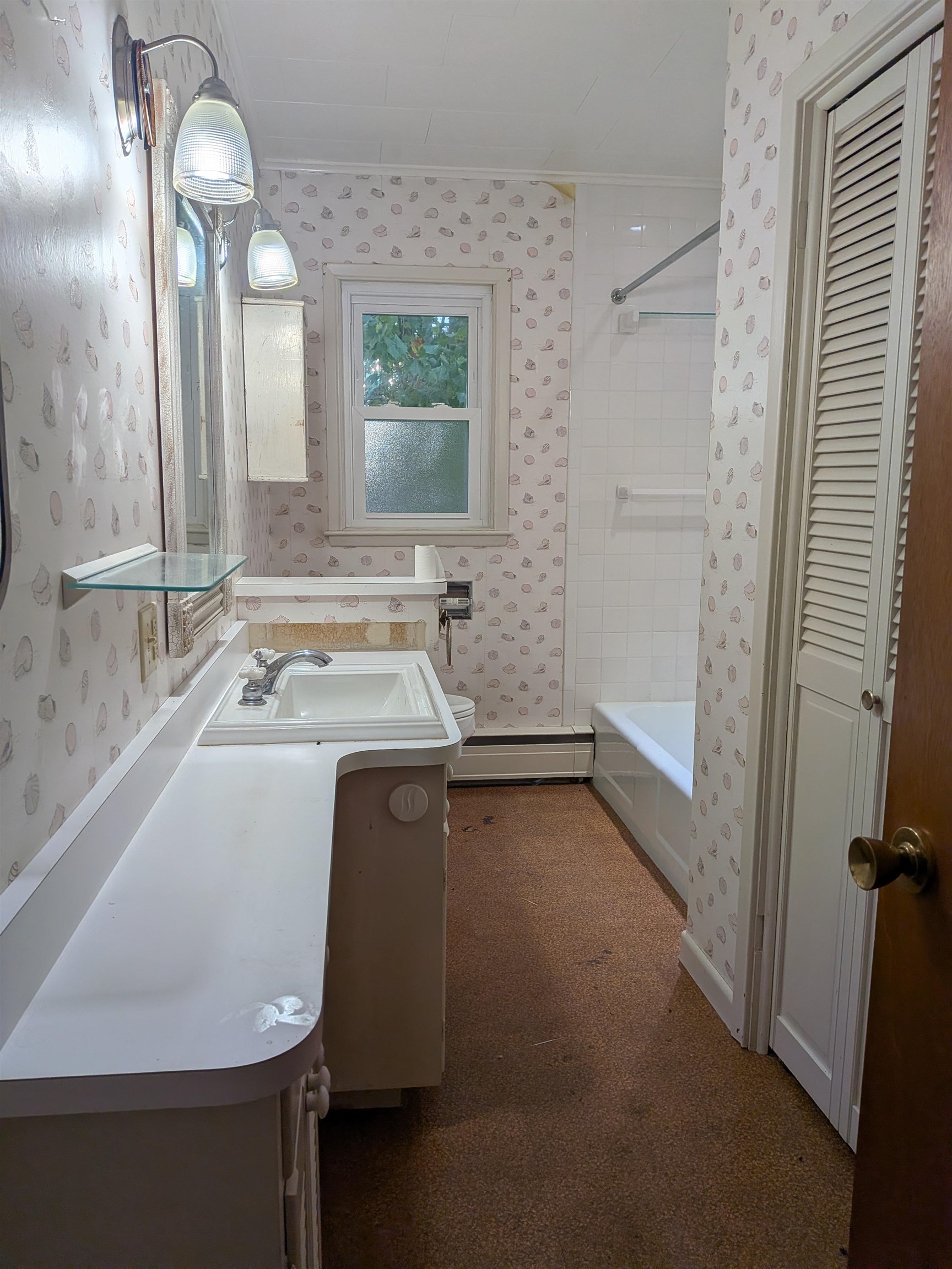 40 Avenue C Property Photo 10