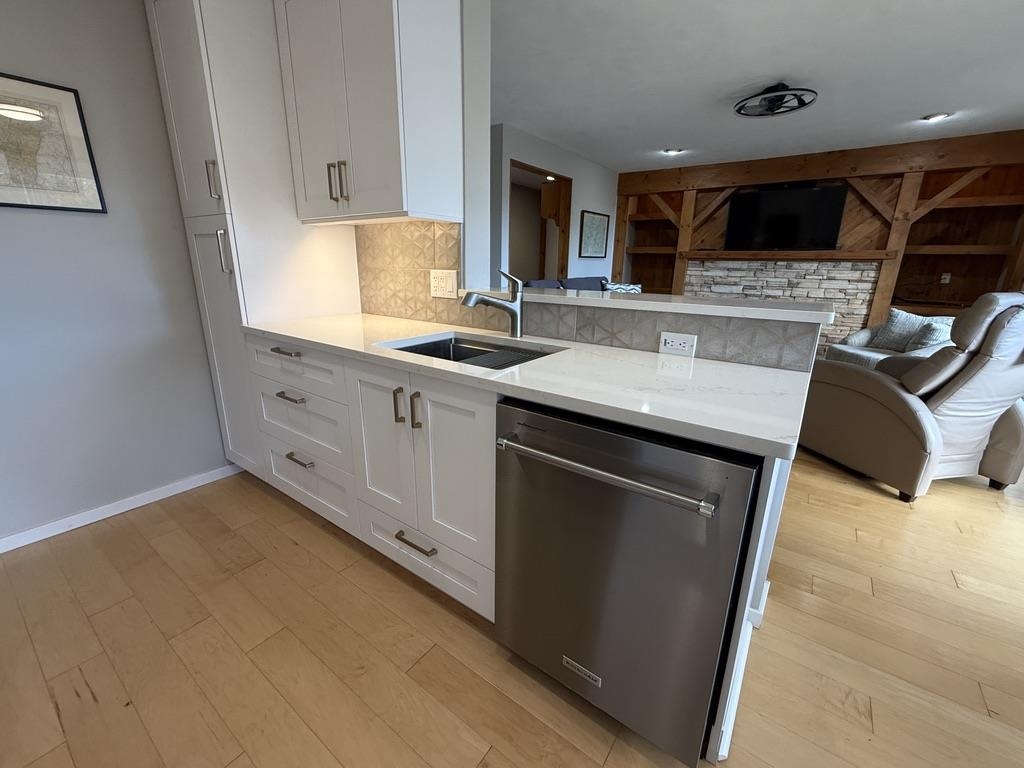 87 Snowside Road Property Photo 11