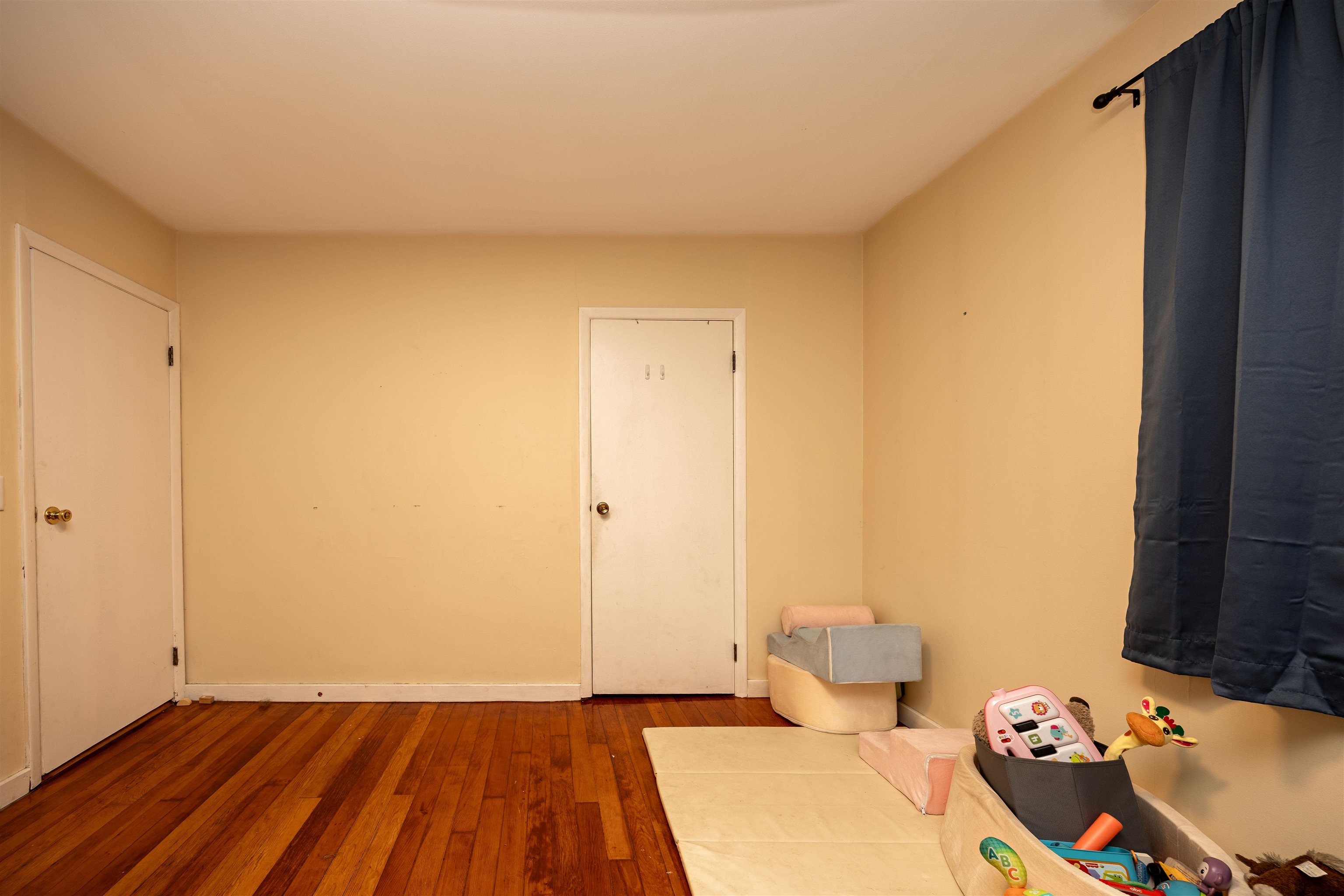80 Duke Street Property Photo 27
