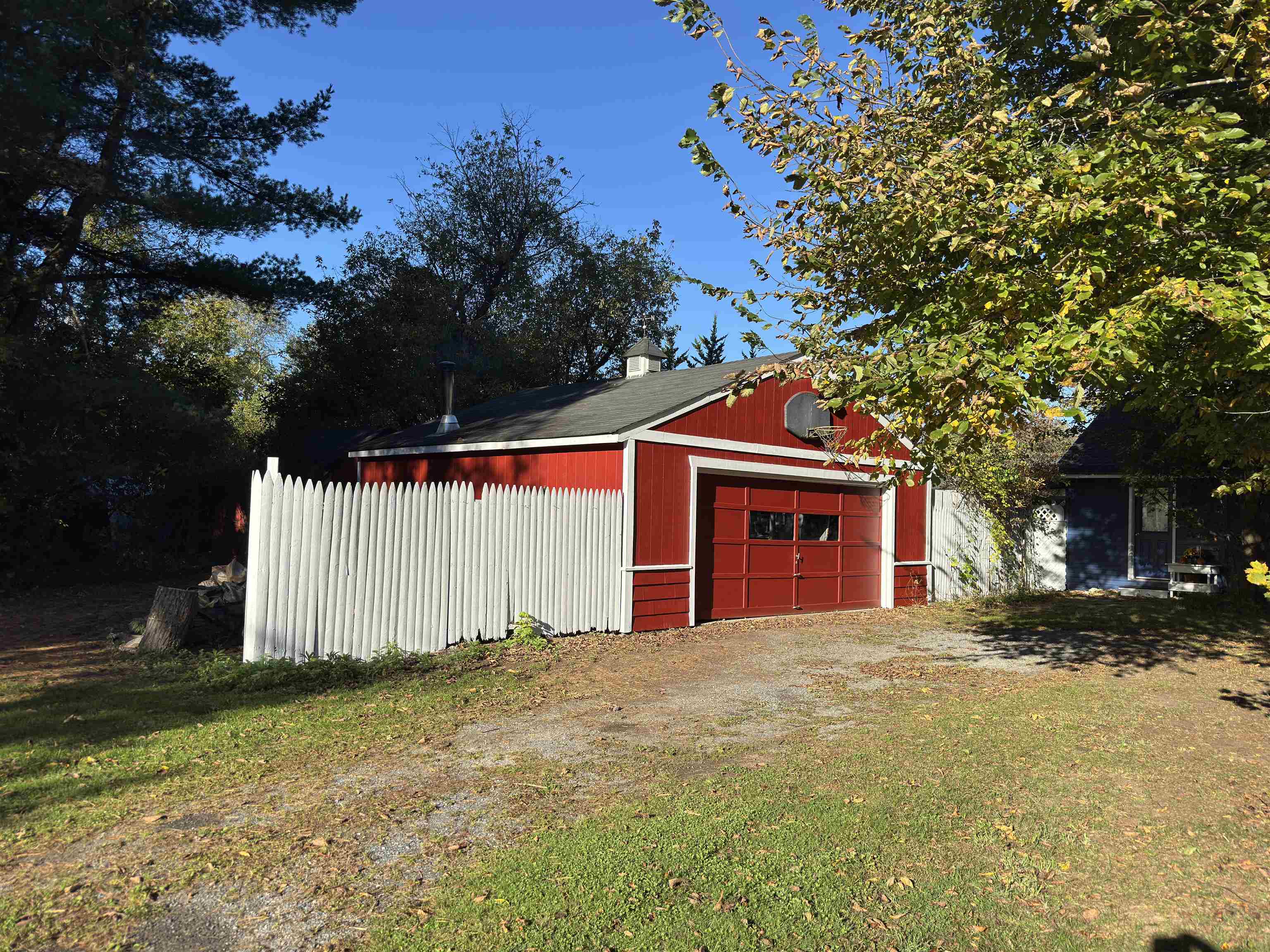 187 White Creek Road Property Photo 6
