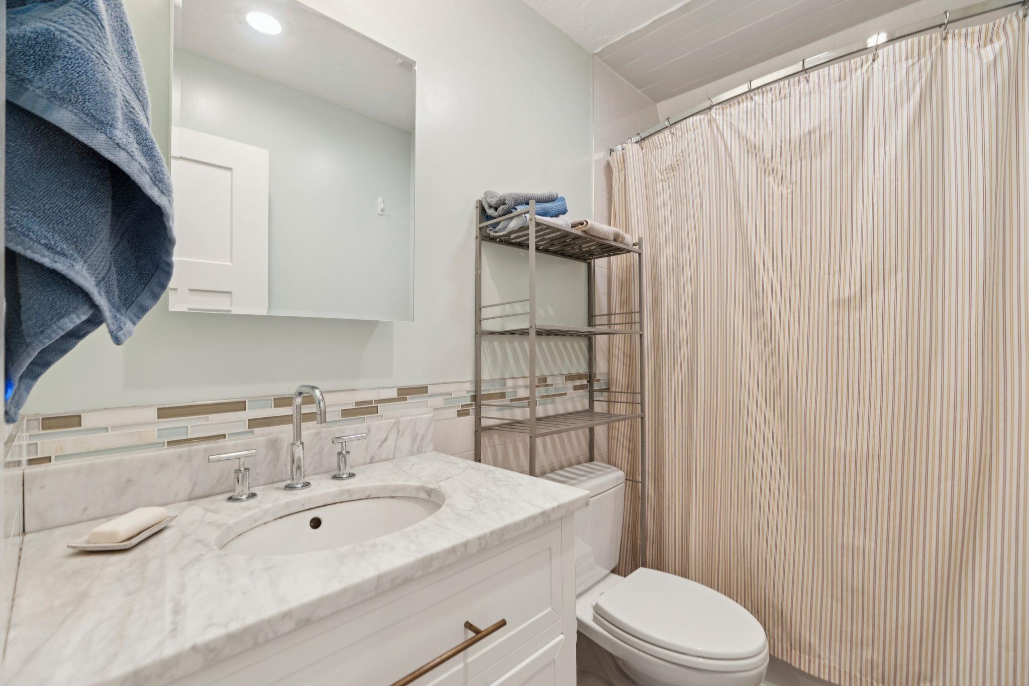 117 Perkins Place Property Photo 25