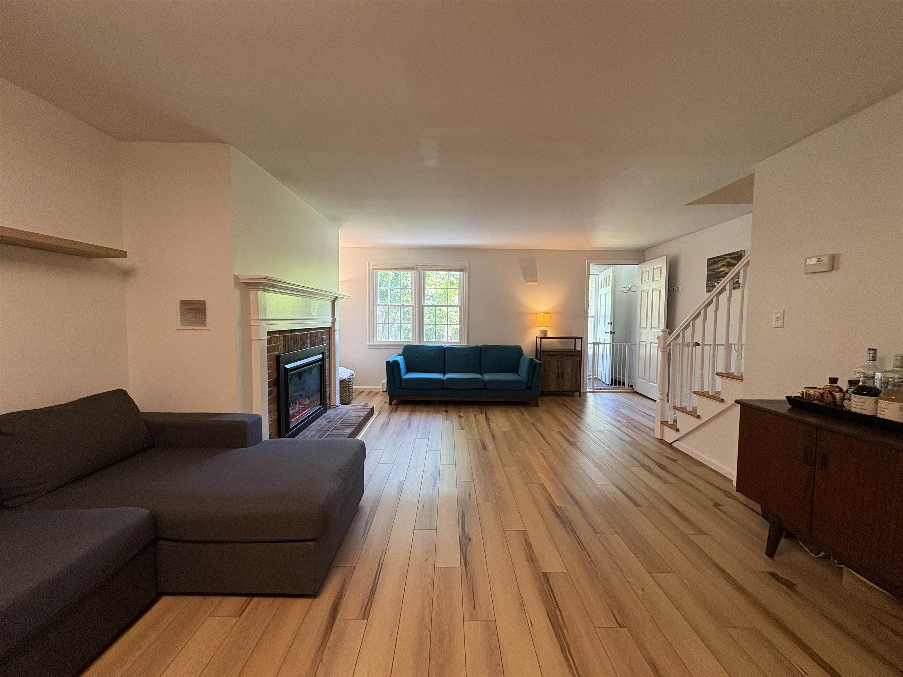 69 Joy Drive Property Photo 4