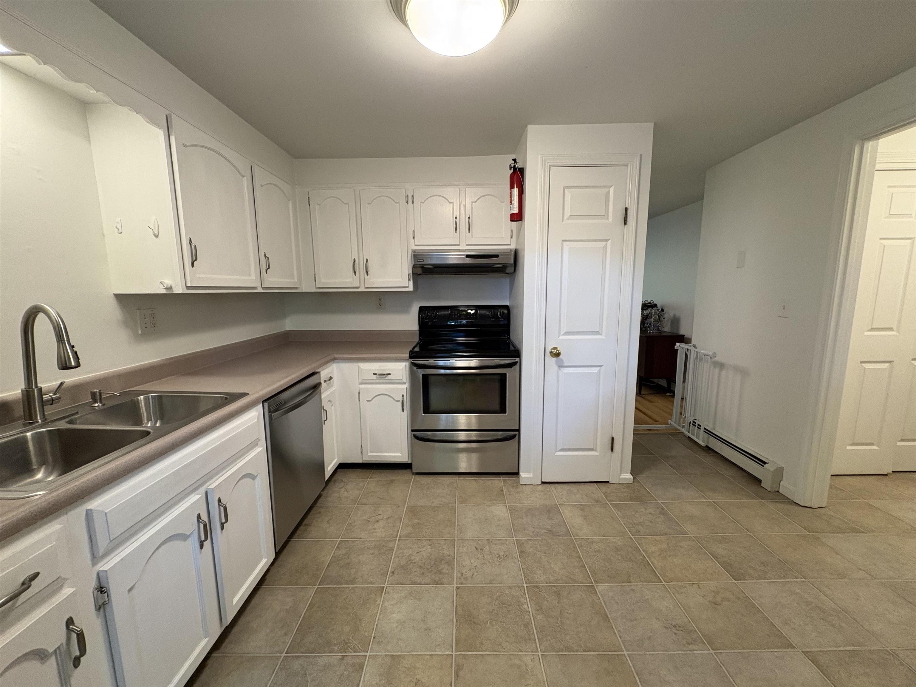 69 Joy Drive Property Photo 6