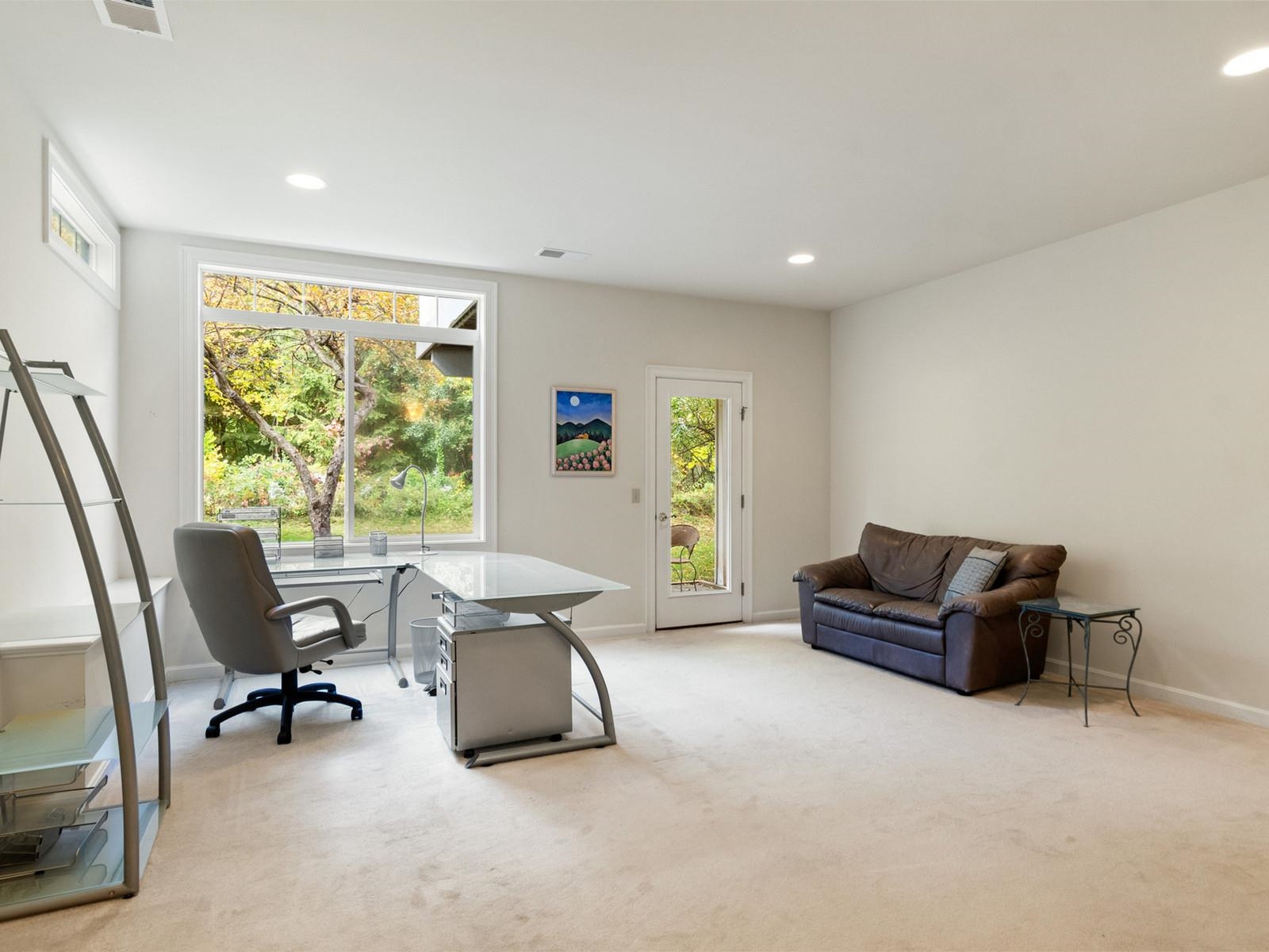 286 Park Road Property Photo 11