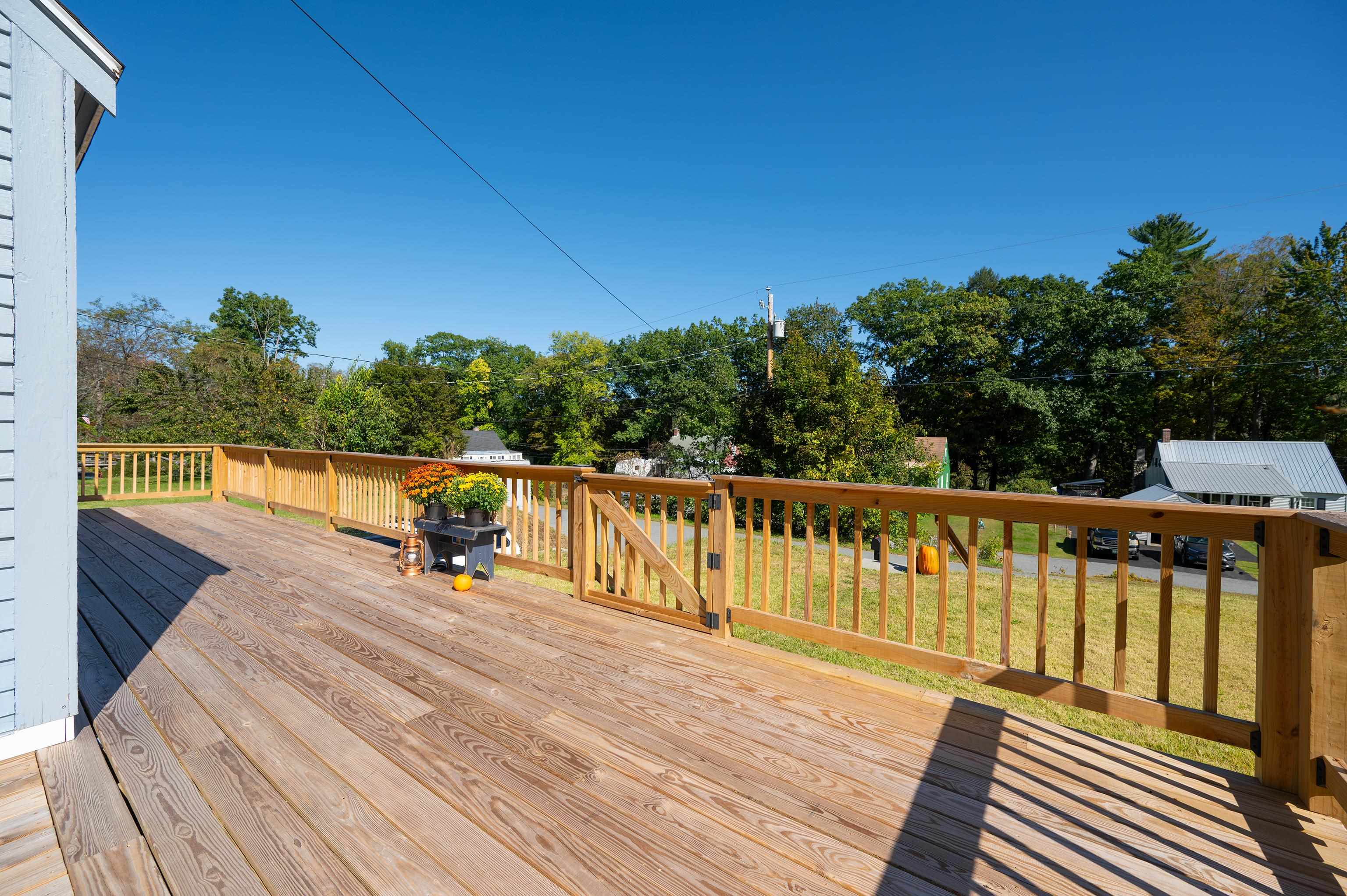 128 Weston Heights Property Photo 8