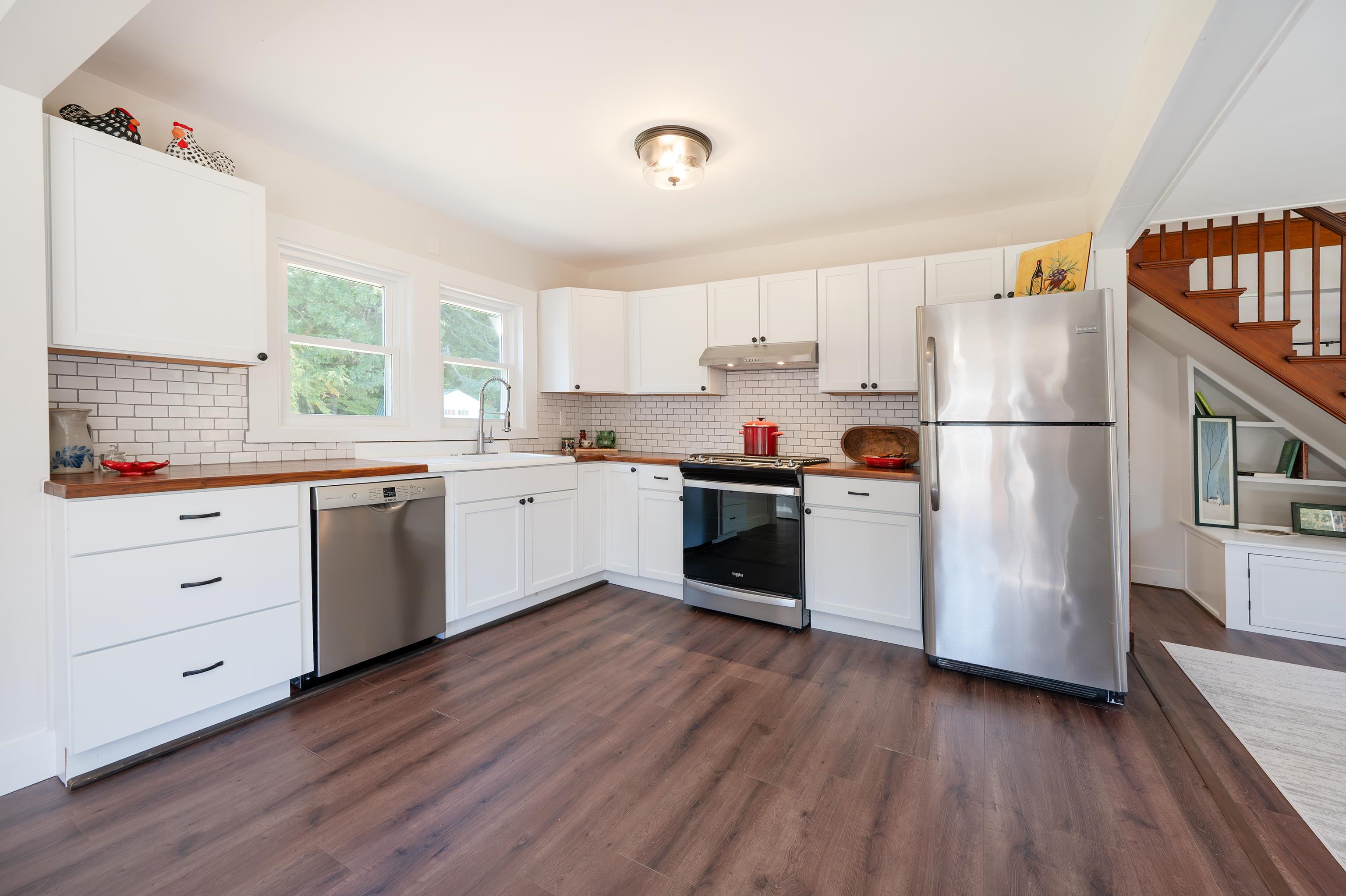 128 Weston Heights Property Photo 11