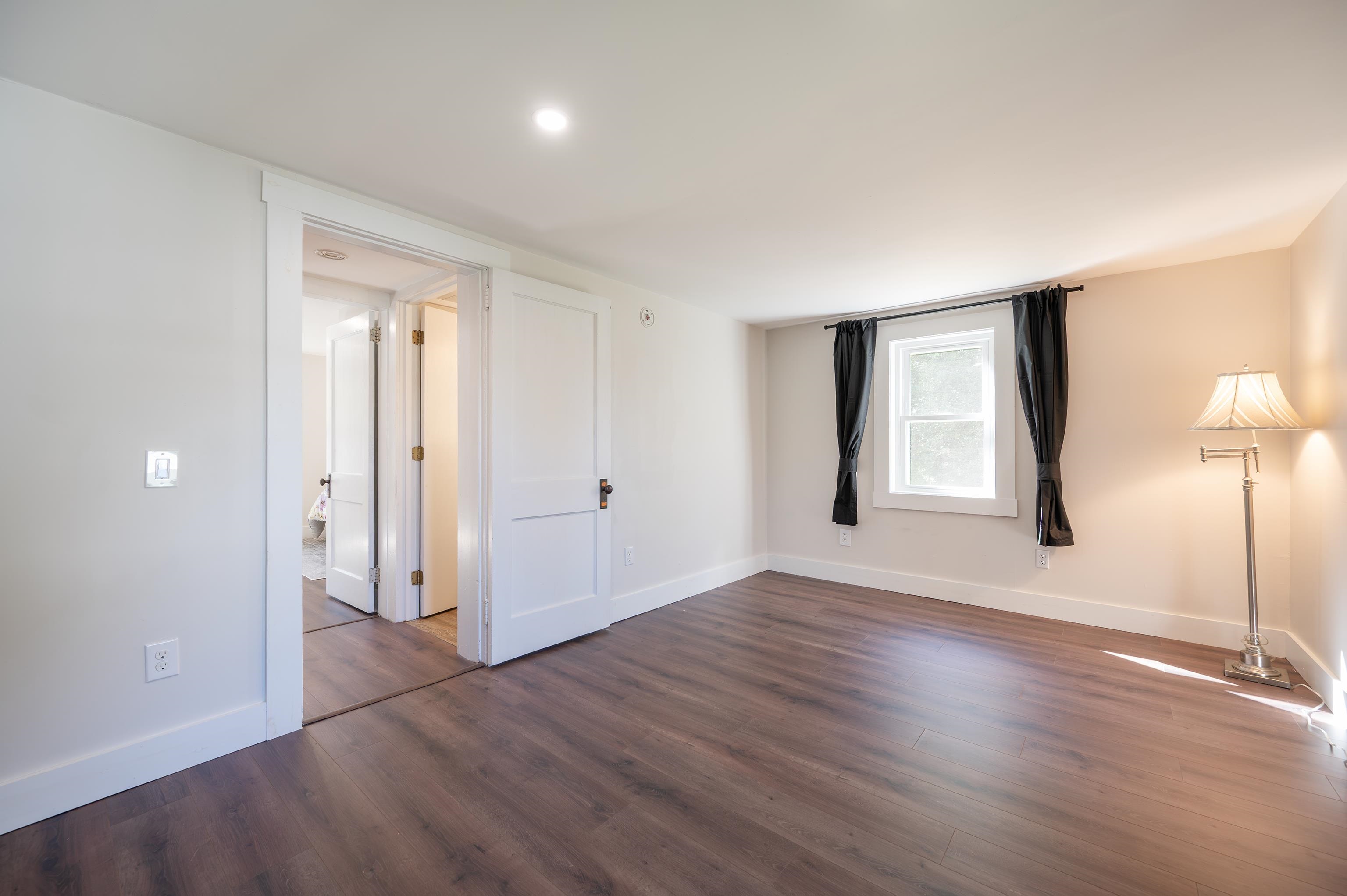 128 Weston Heights Property Photo 36