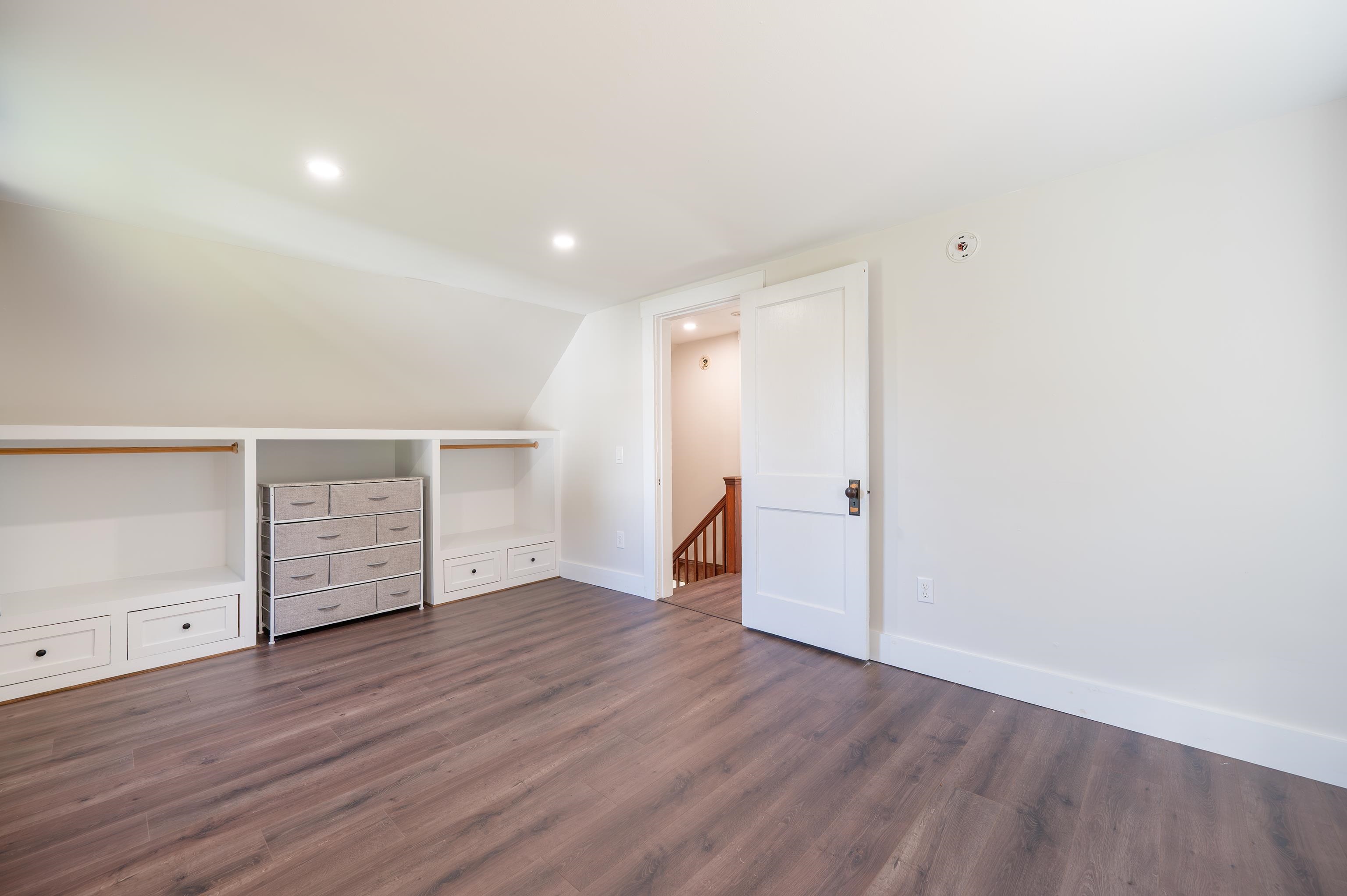 128 Weston Heights Property Photo 38